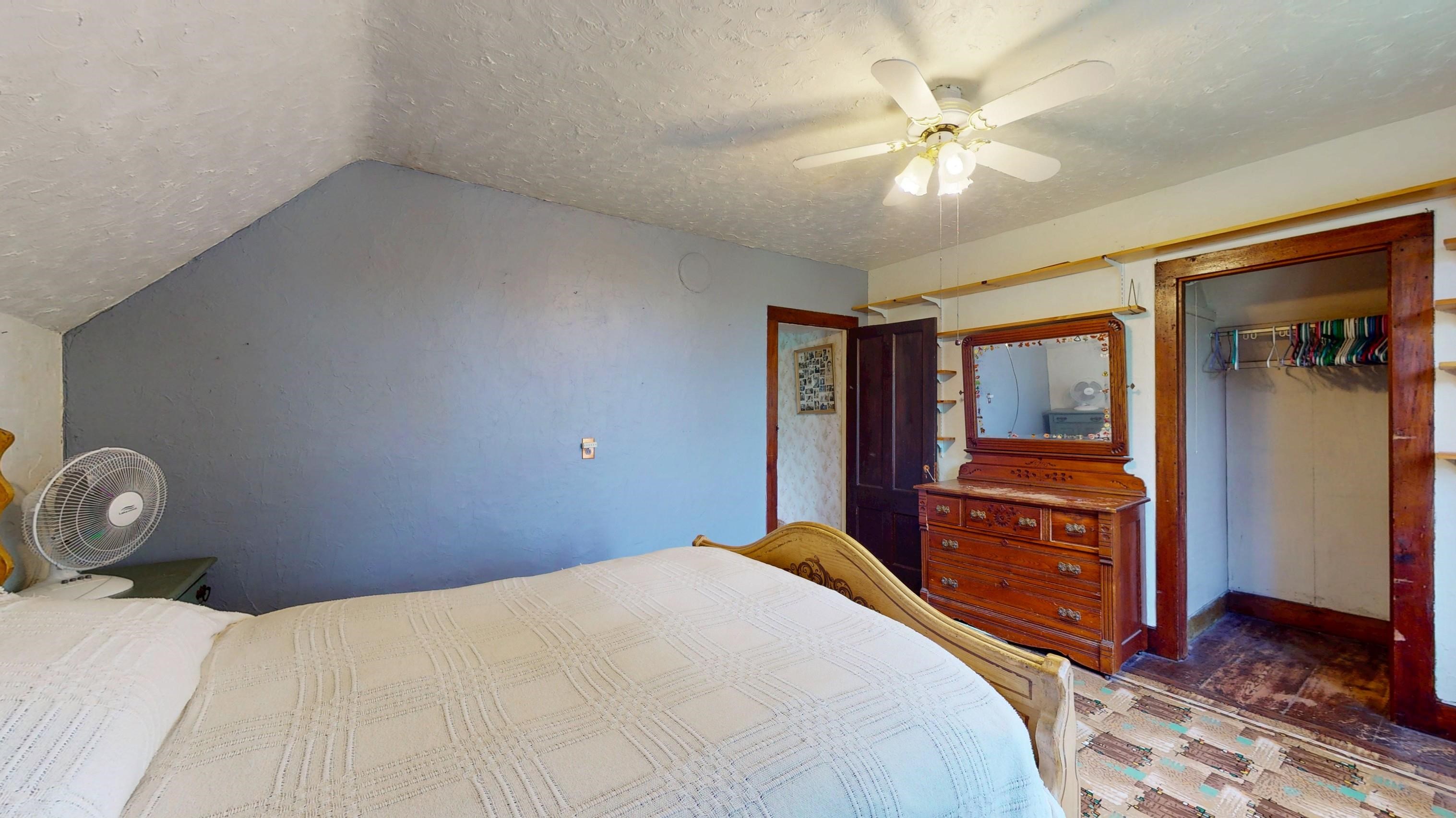 1703 Crown Point Road Property Photo 41