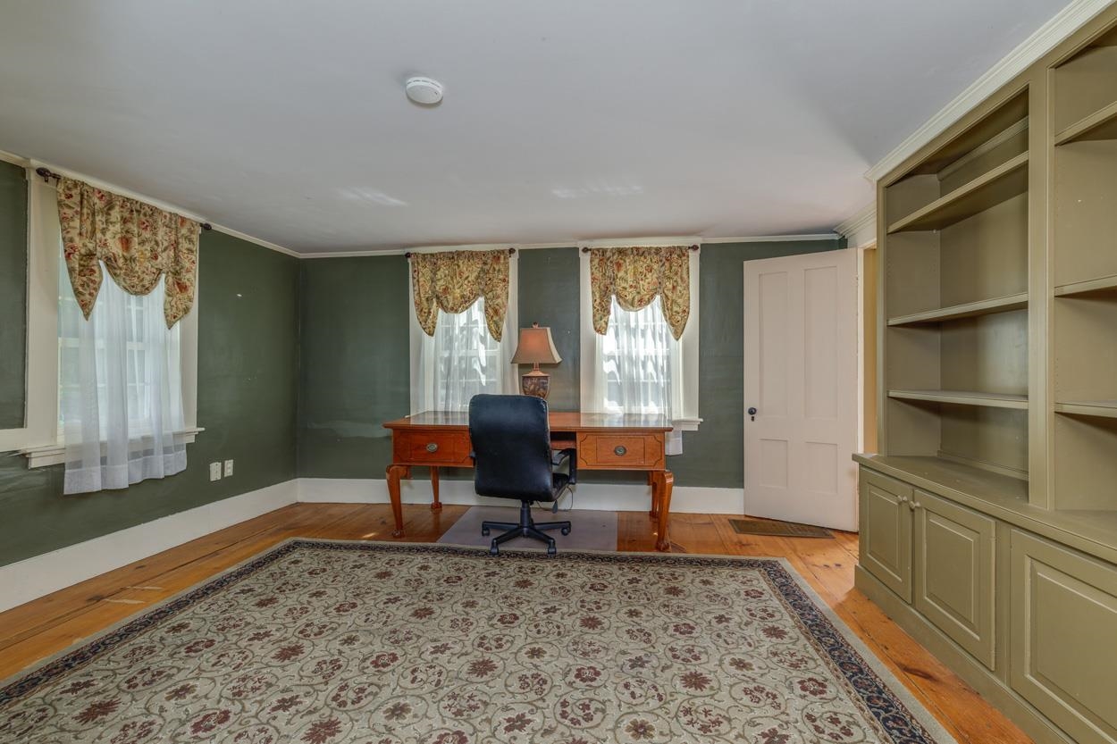 2 Raymond Road Property Photo 21