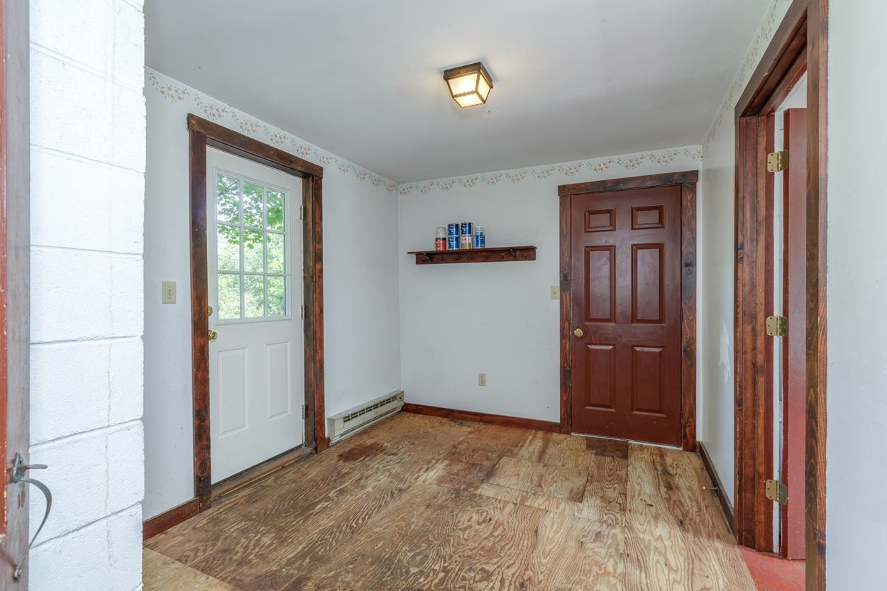 2 Raymond Road Property Photo 28