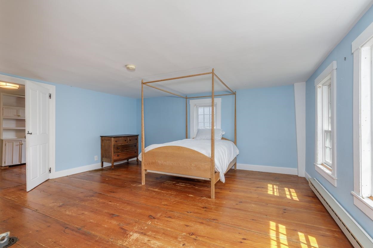 2 Raymond Road Property Photo 45