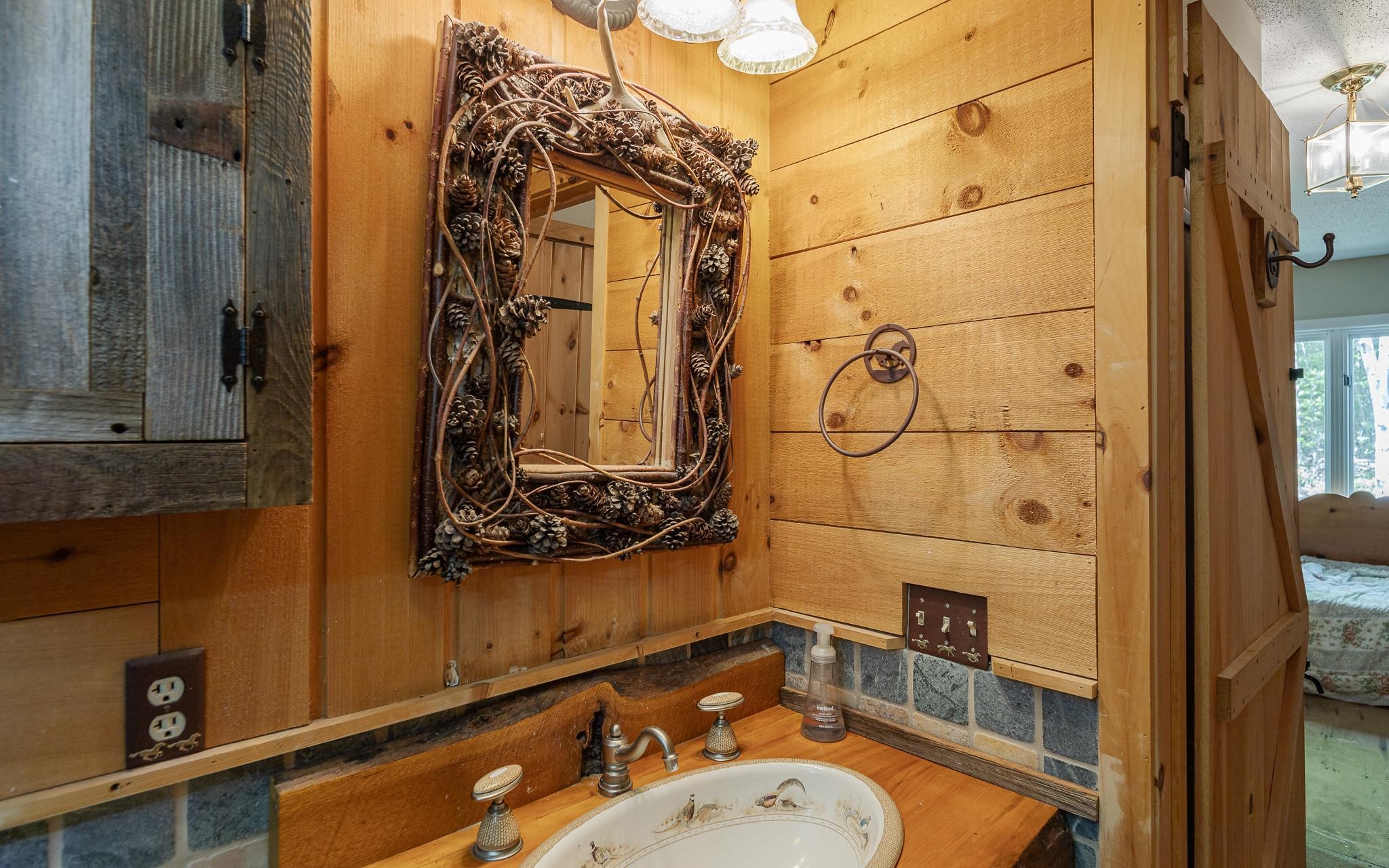 8 Twin Rocks Road Property Photo 60