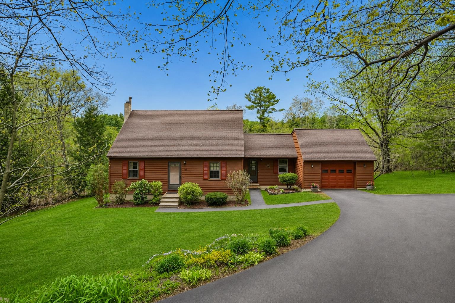 93 English Range Road Property Photo 1