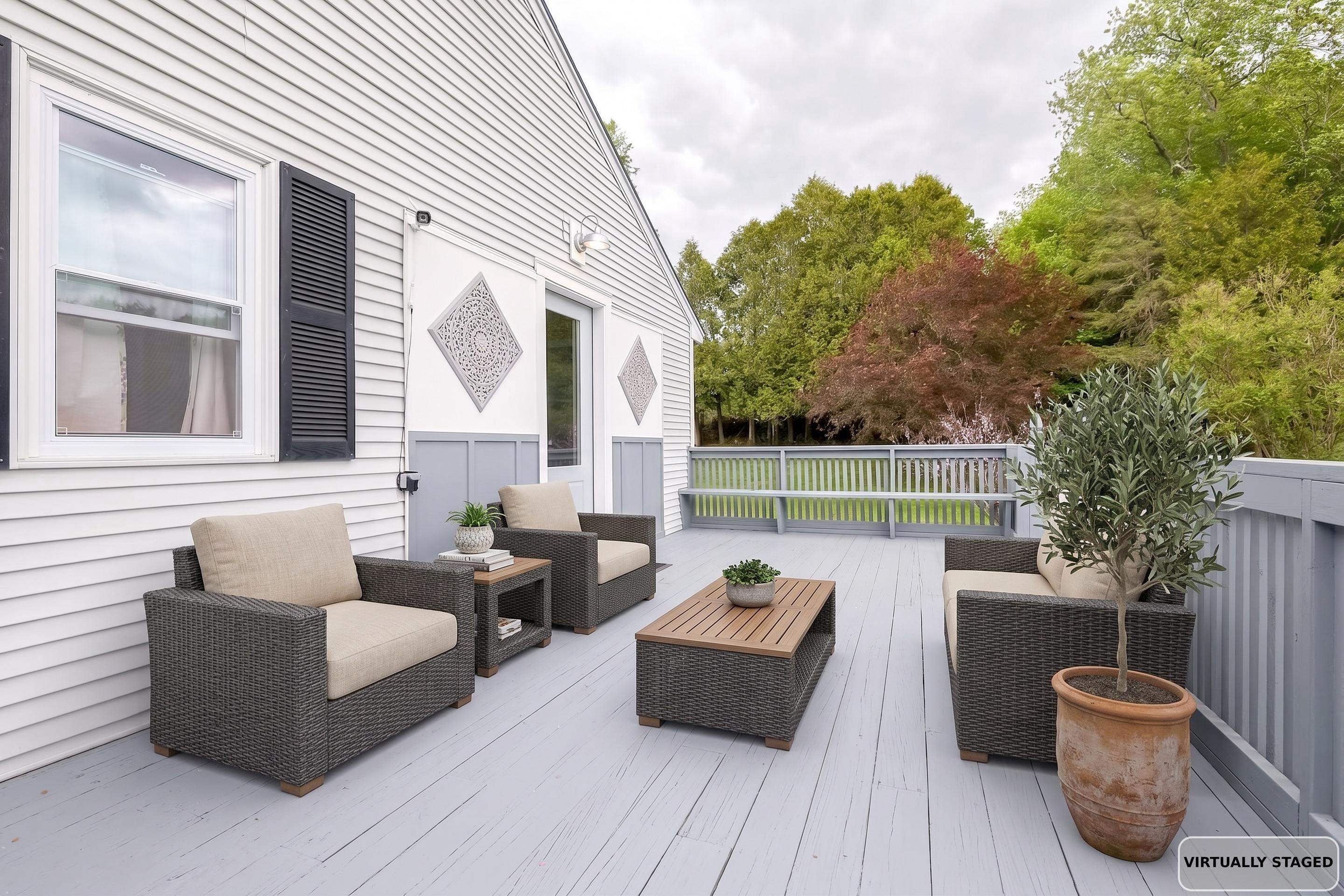 94 Hillside Avenue Property Photo 11