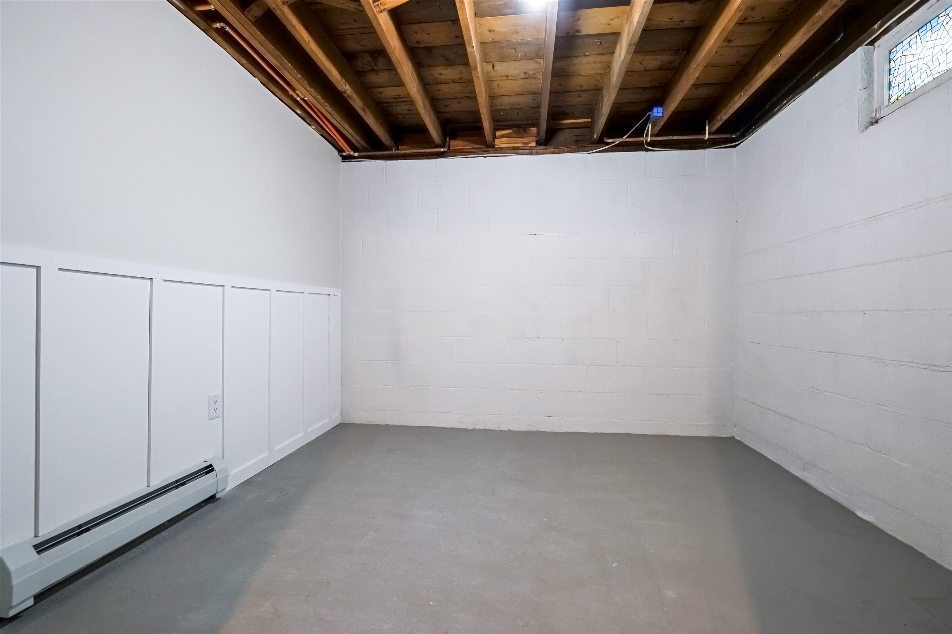 94 Hillside Avenue Property Photo 37