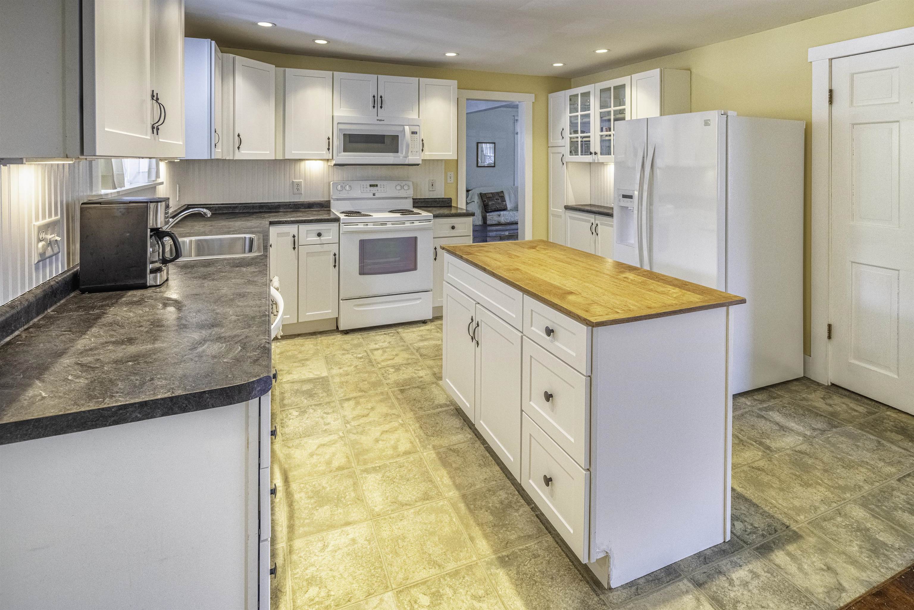 6 Chesley Street Property Photo 6