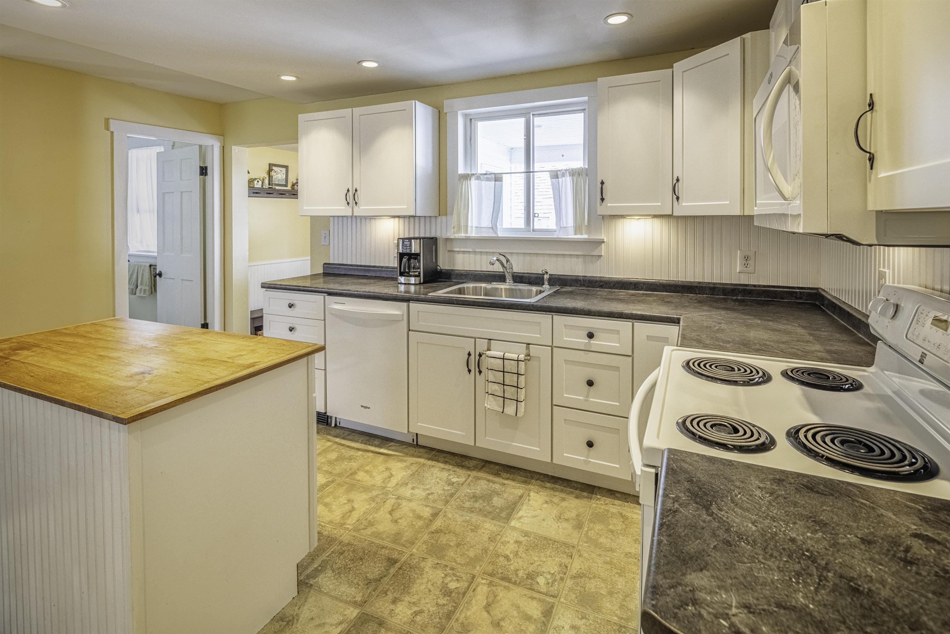 6 Chesley Street Property Photo 8