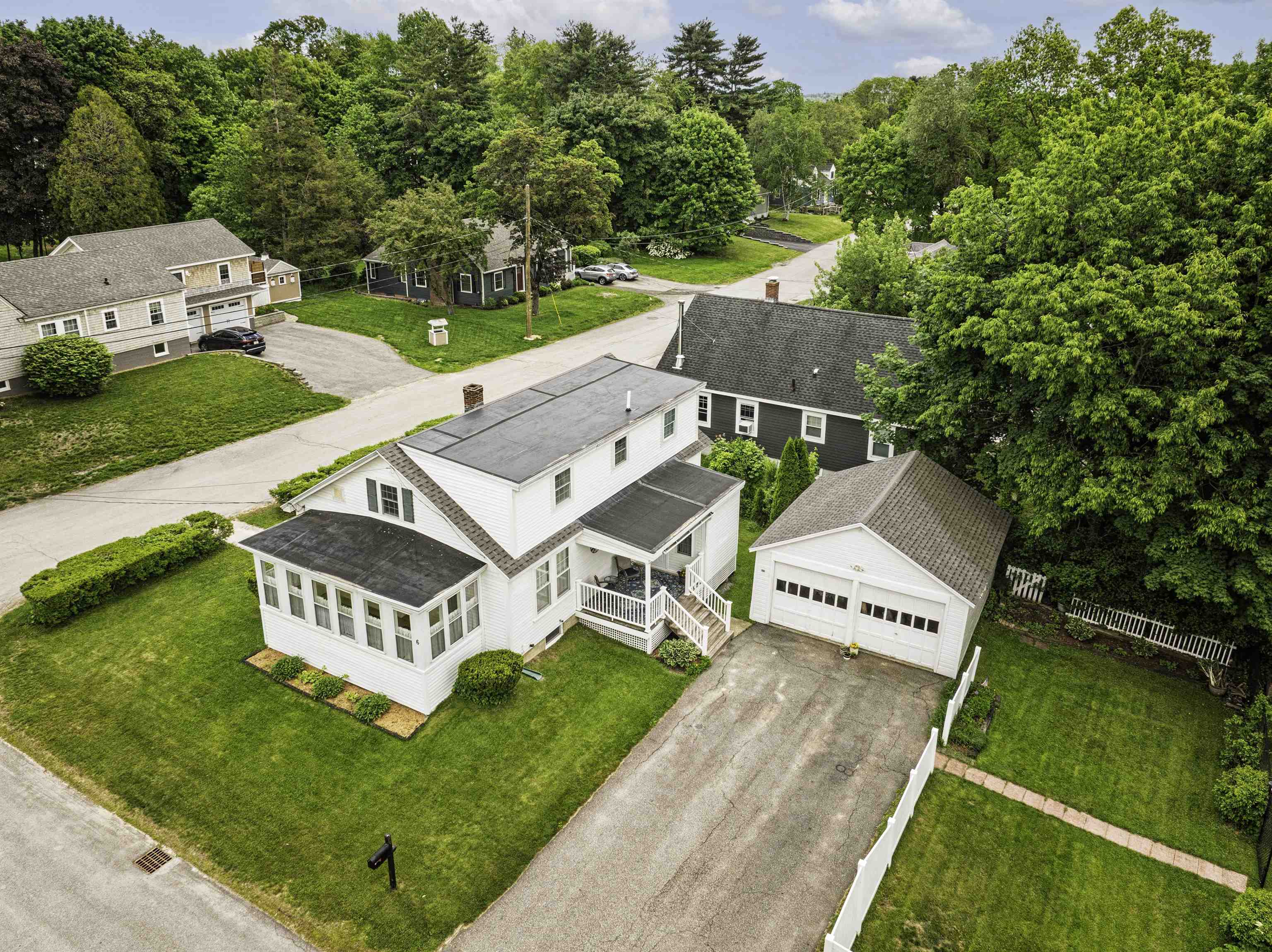 6 Chesley Street Property Photo 35