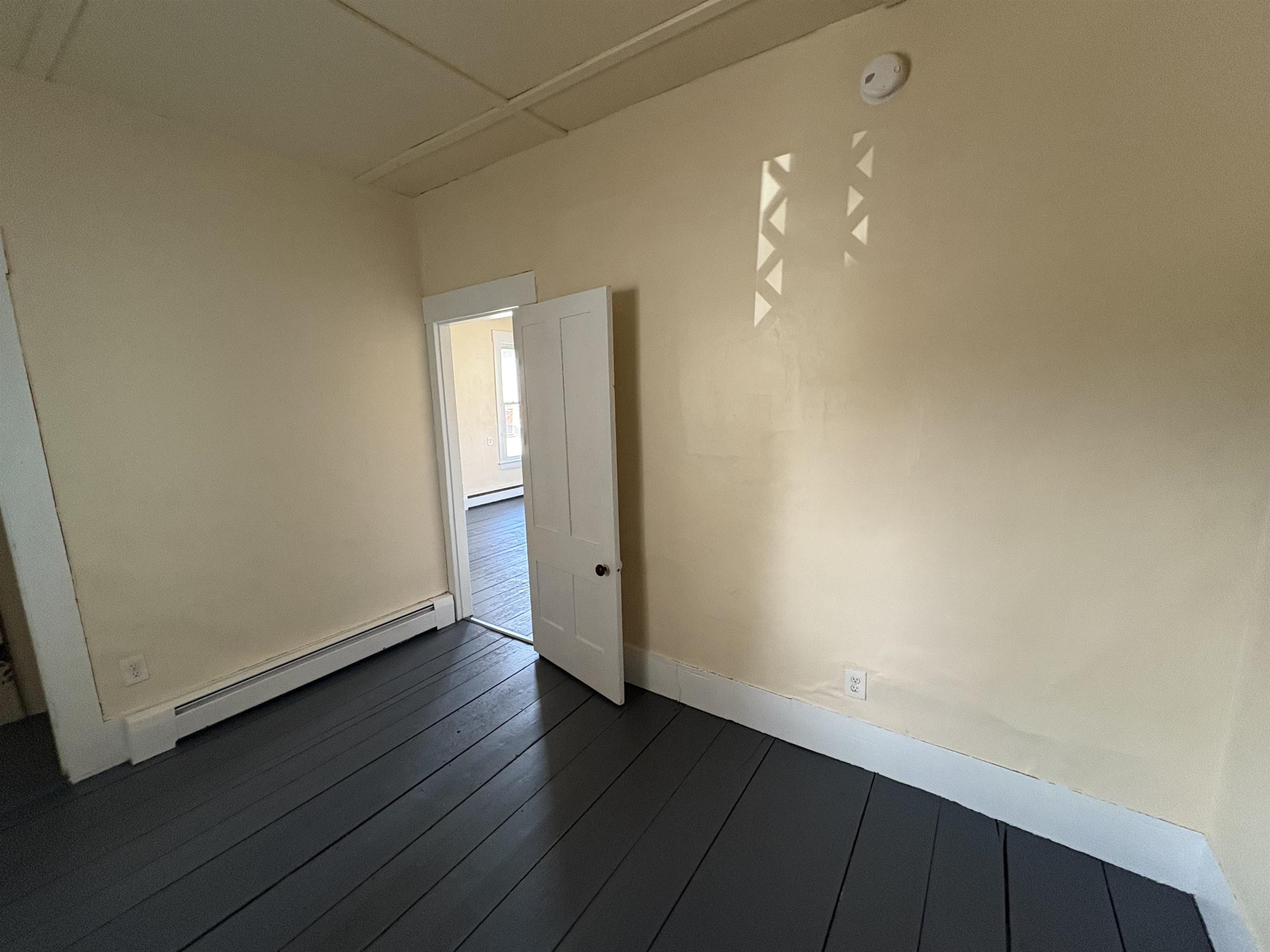 719 Hill Street Property Photo 8