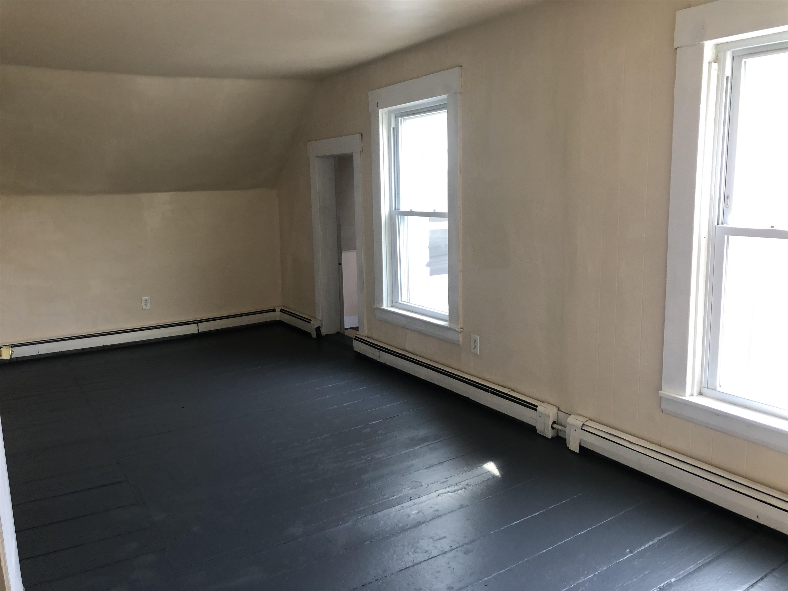 719 Hill Street Property Photo 18