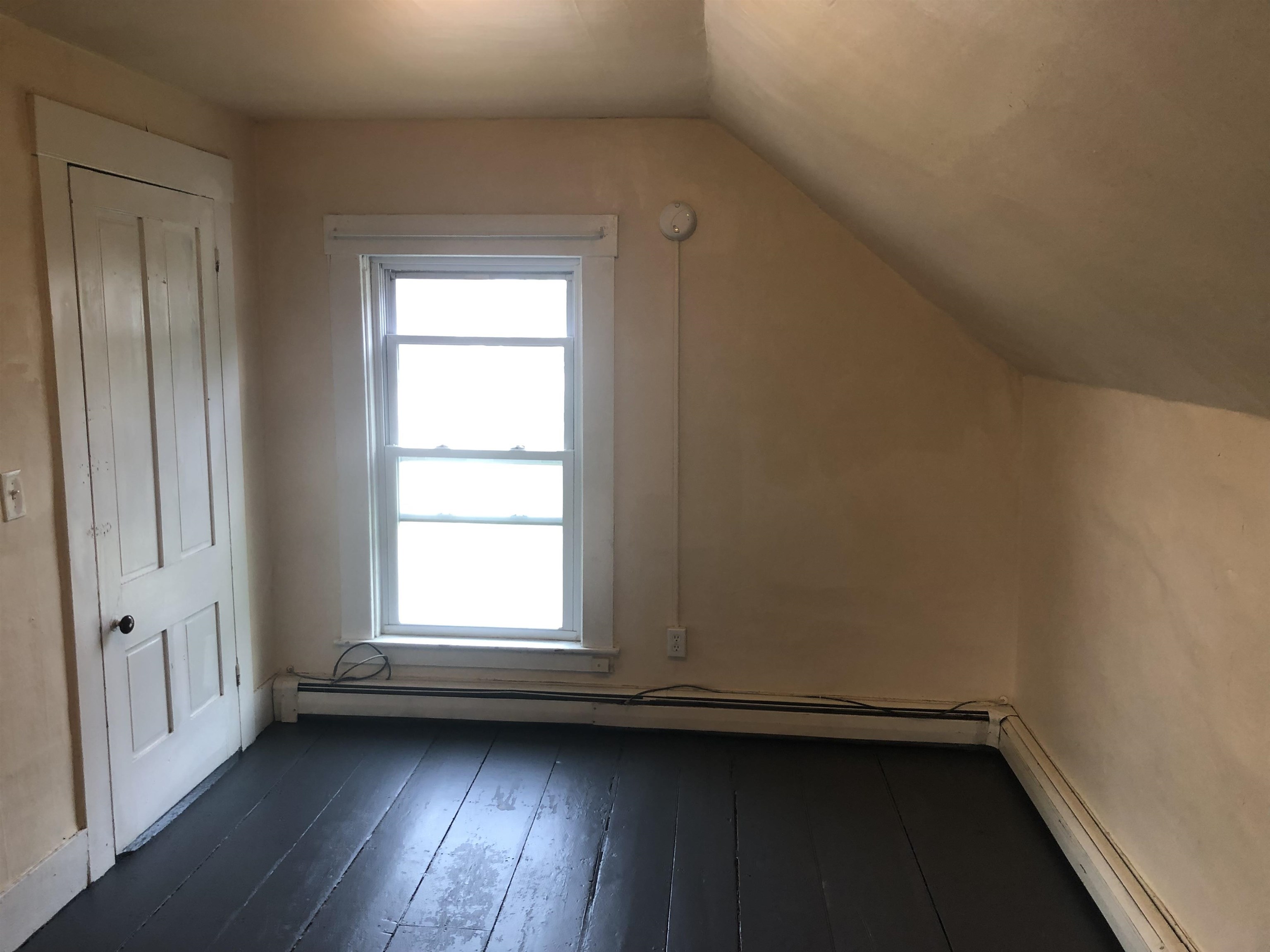 719 Hill Street Property Photo 21