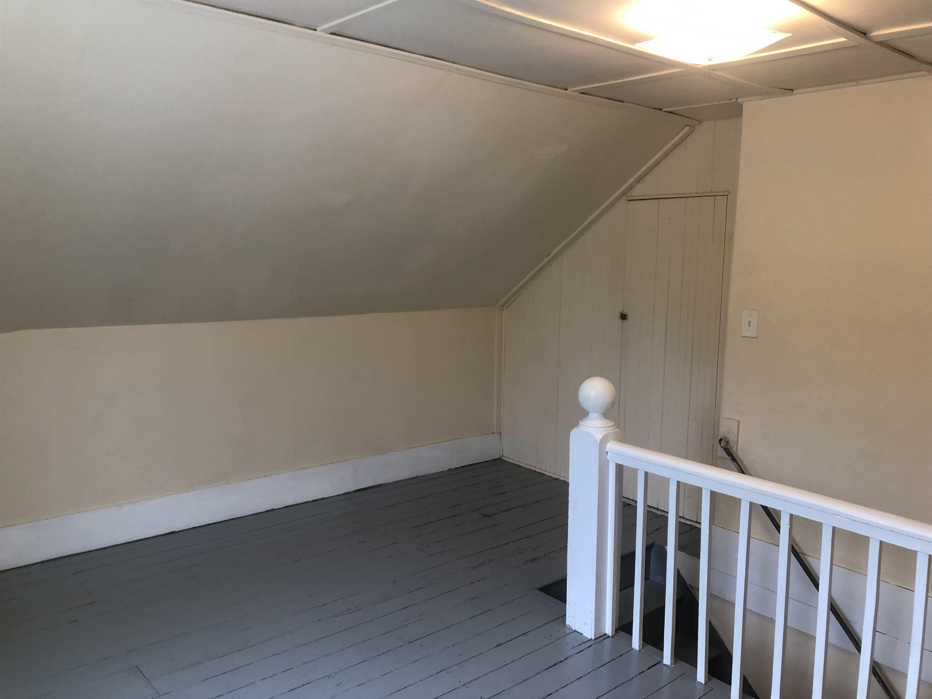 719 Hill Street Property Photo 26