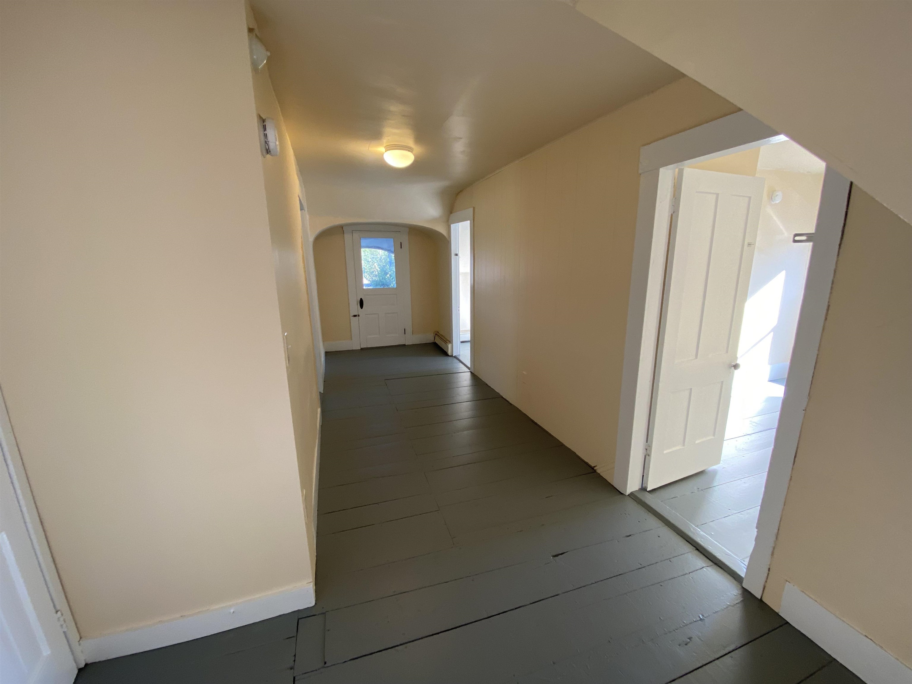 731 Hill Street Property Photo 8
