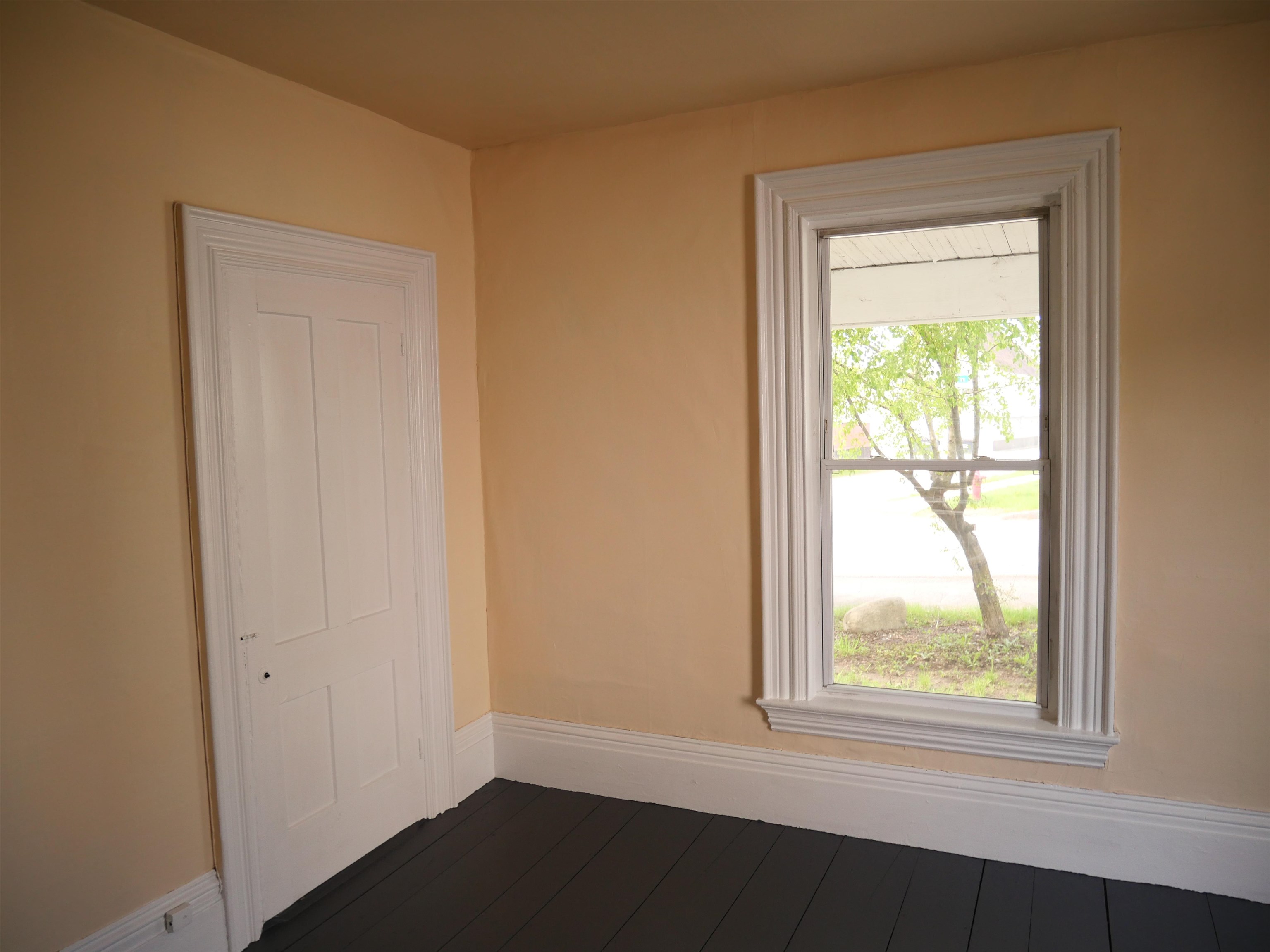 731 Hill Street Property Photo 13