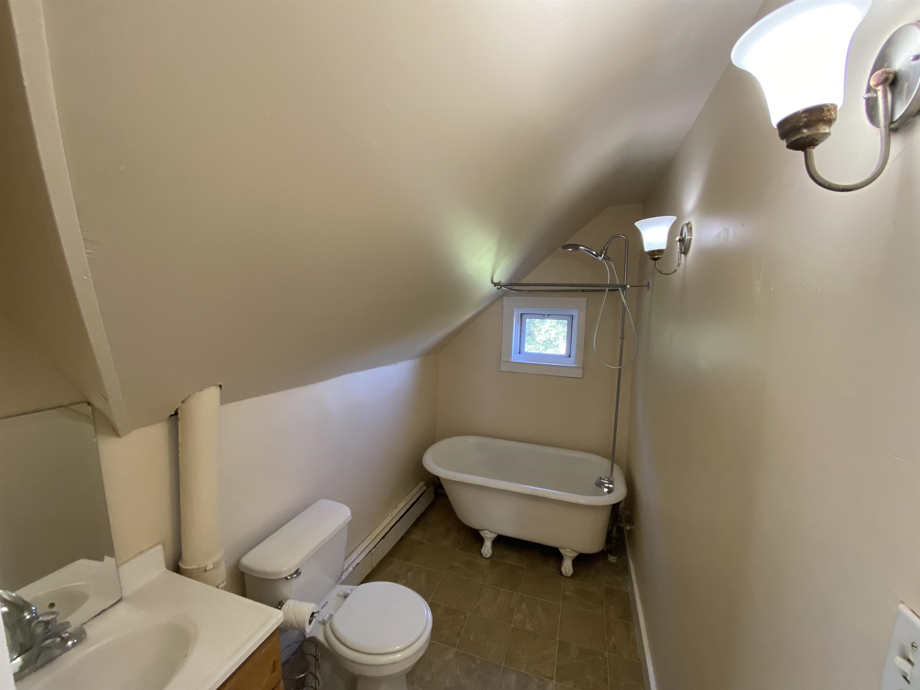 731 Hill Street Property Photo 23