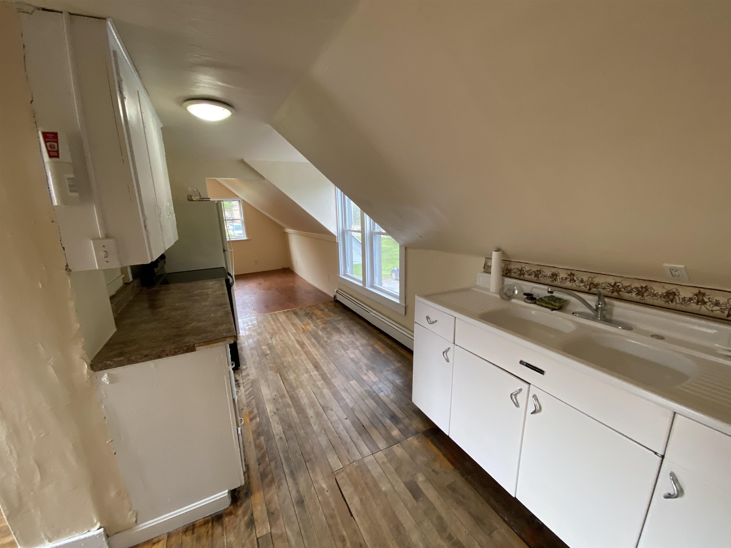 731 Hill Street Property Photo 26