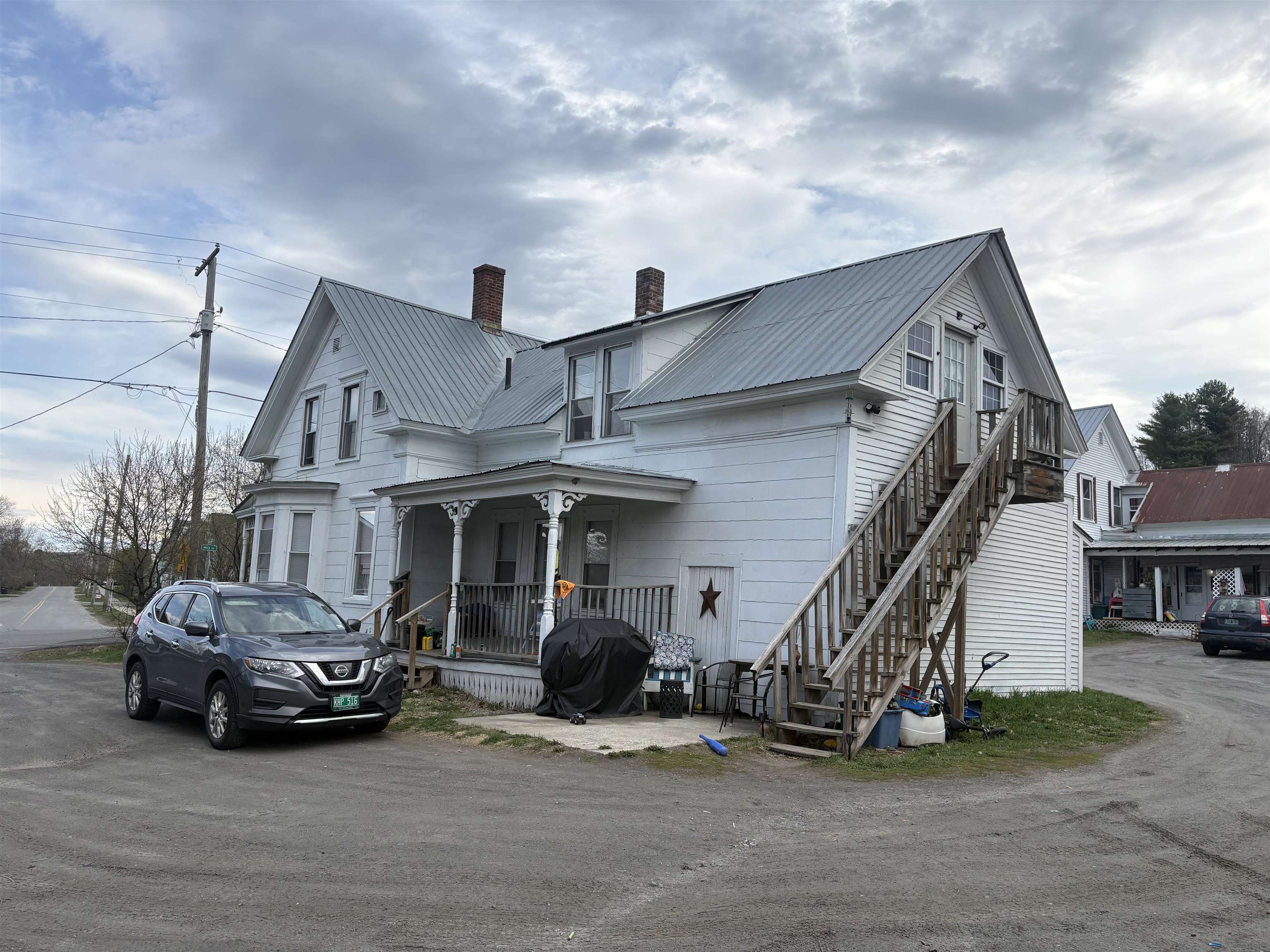 731 Hill Street Property Photo 32