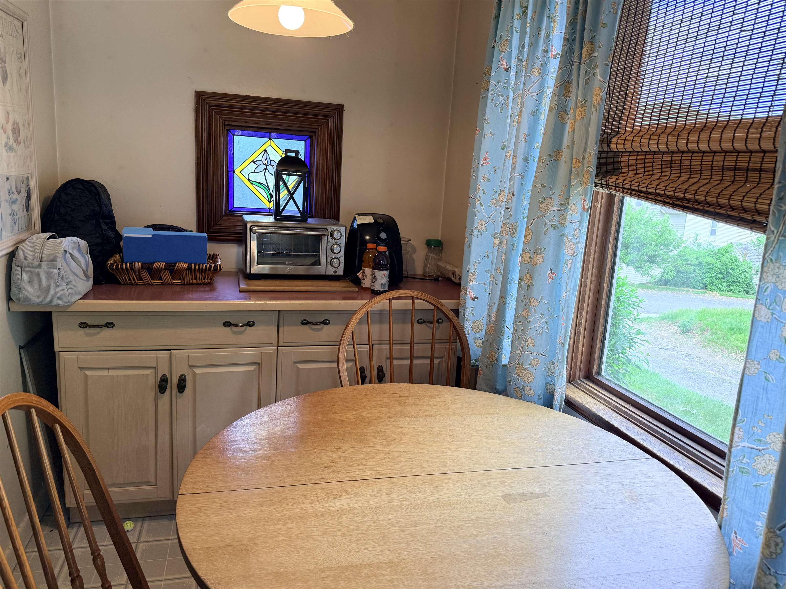 50 Oak Grove Avenue Property Photo 4