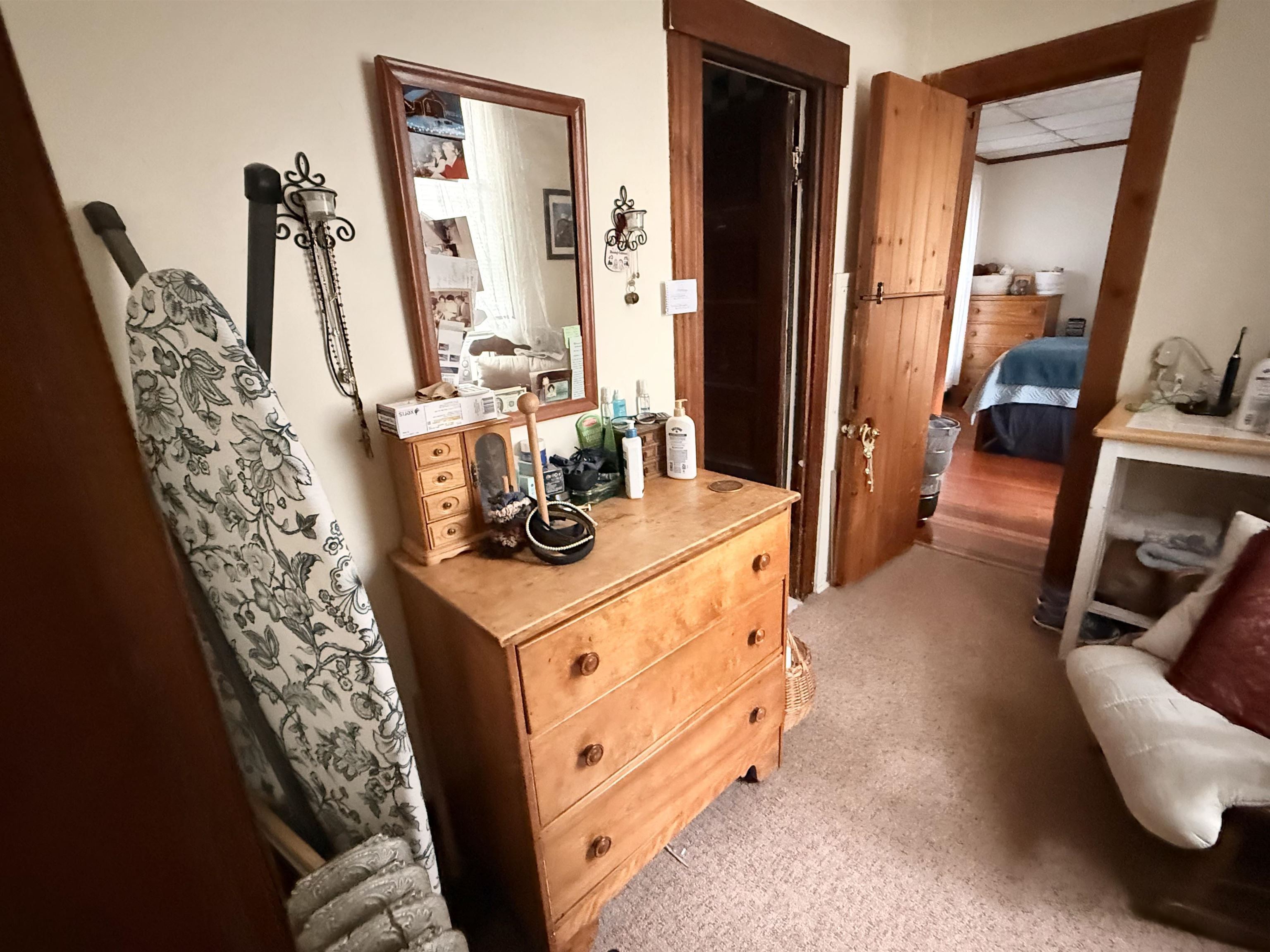 50 Oak Grove Avenue Property Photo 7