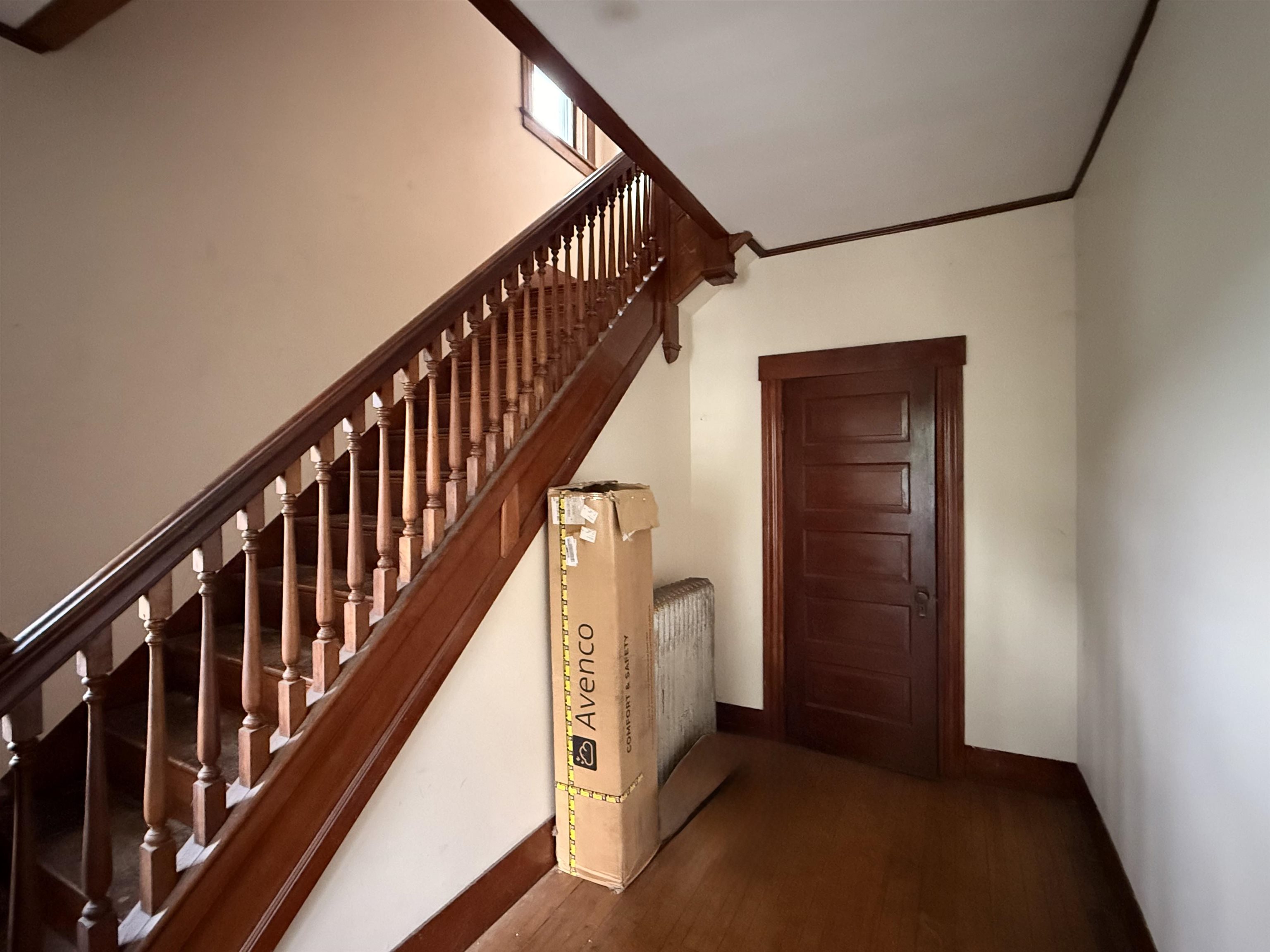 50 Oak Grove Avenue Property Photo 14