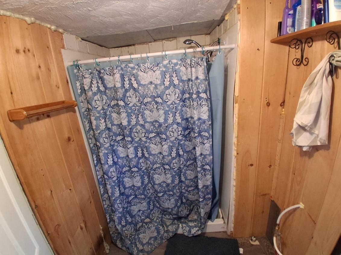 17 Pawtucket Avenue Property Photo 4
