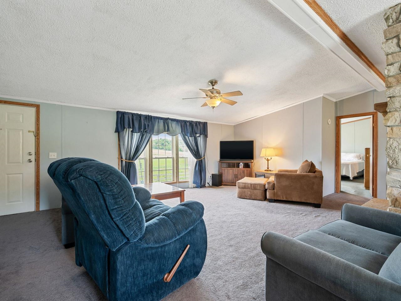 669 Buttolph Road Property Photo 13