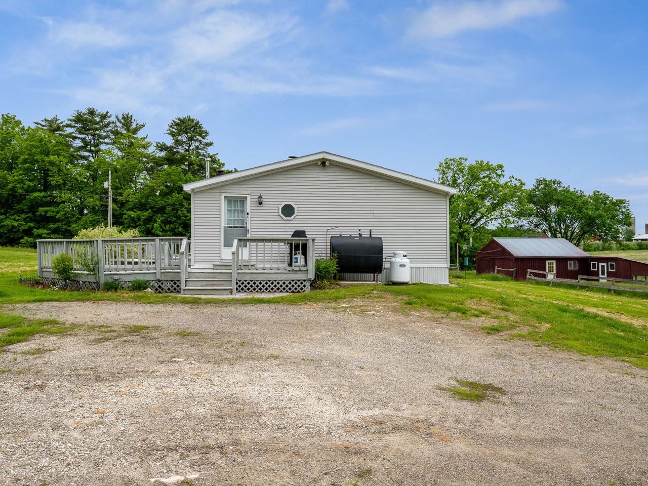 669 Buttolph Road Property Photo 32