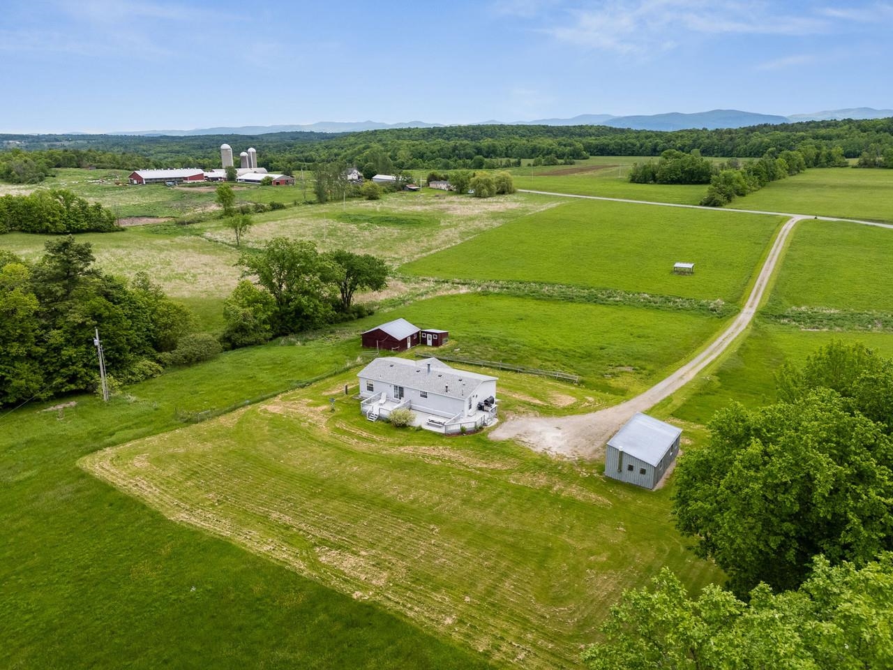 669 Buttolph Road Property Photo 39