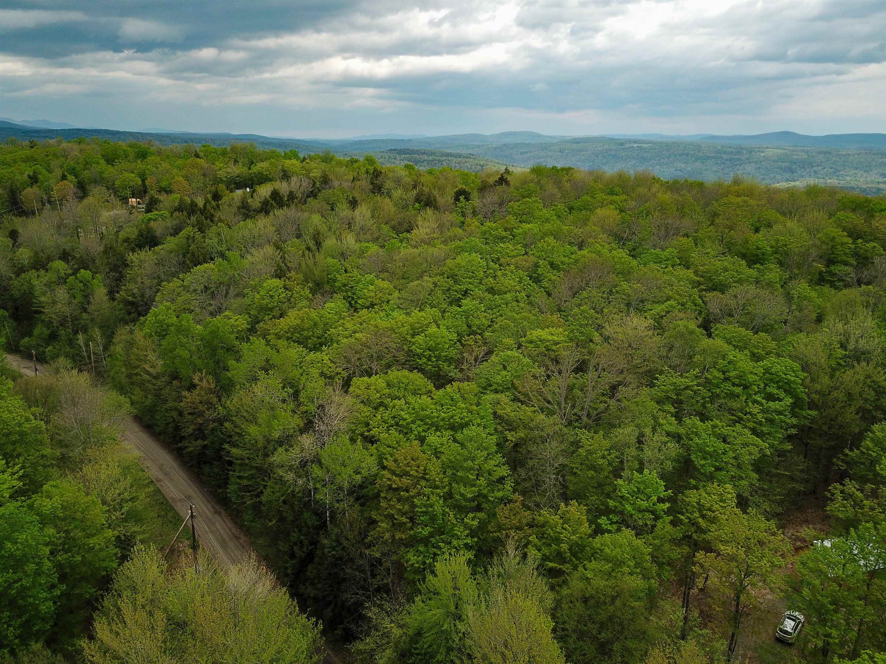 660 Brookview Lane Property Photo 4
