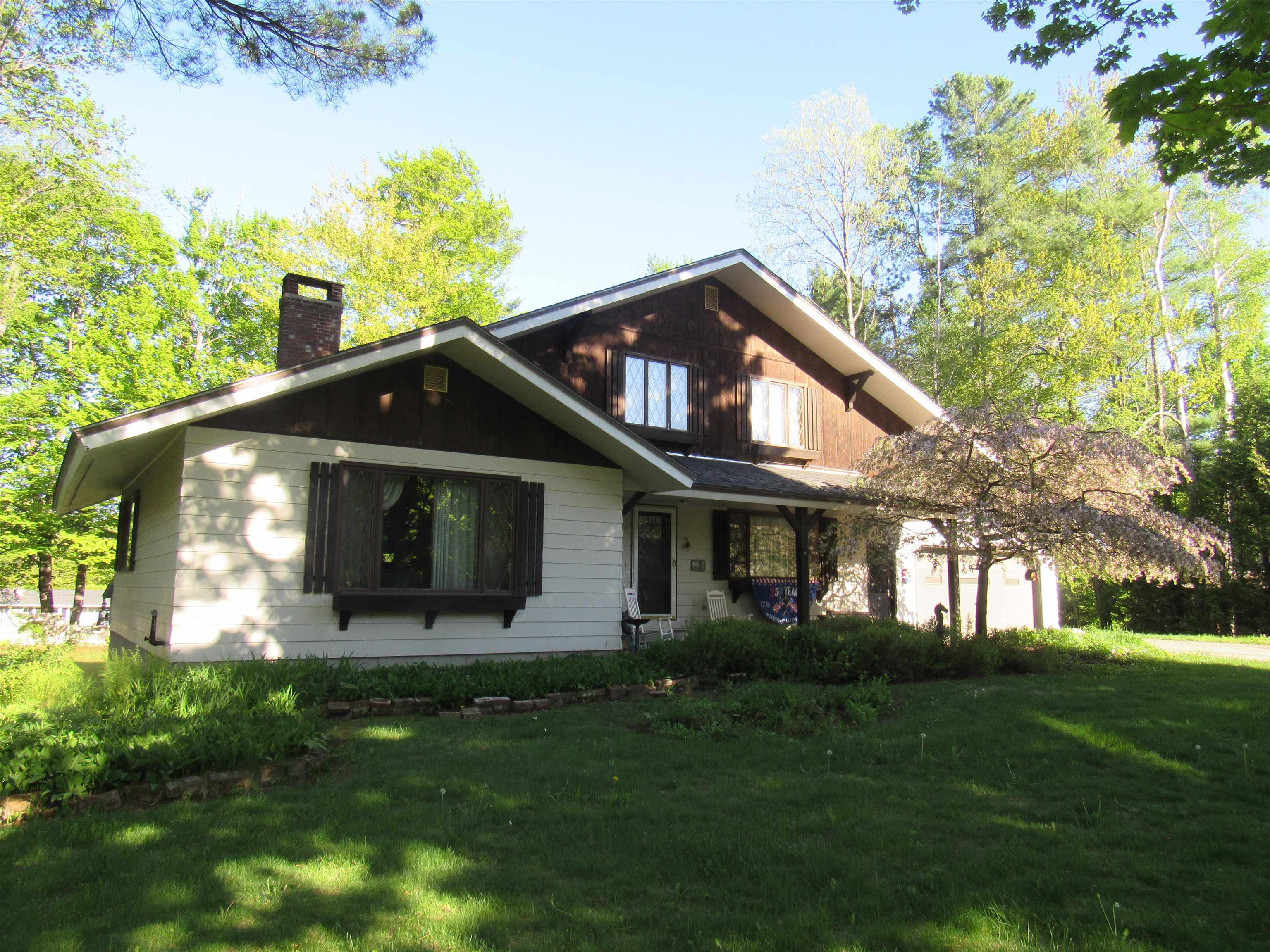 96 Stagecoach Drive Property Photo 2