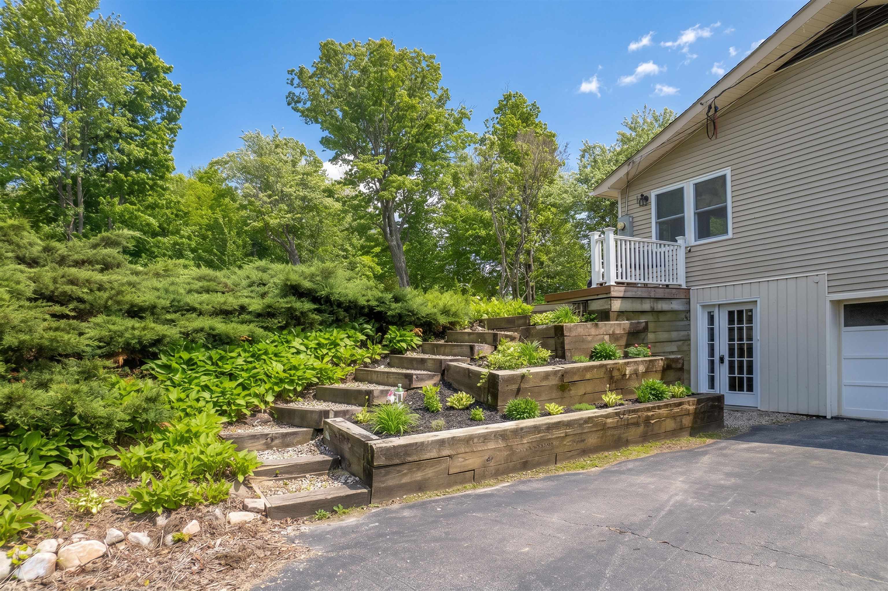 12 Laverne Drive Property Photo 34
