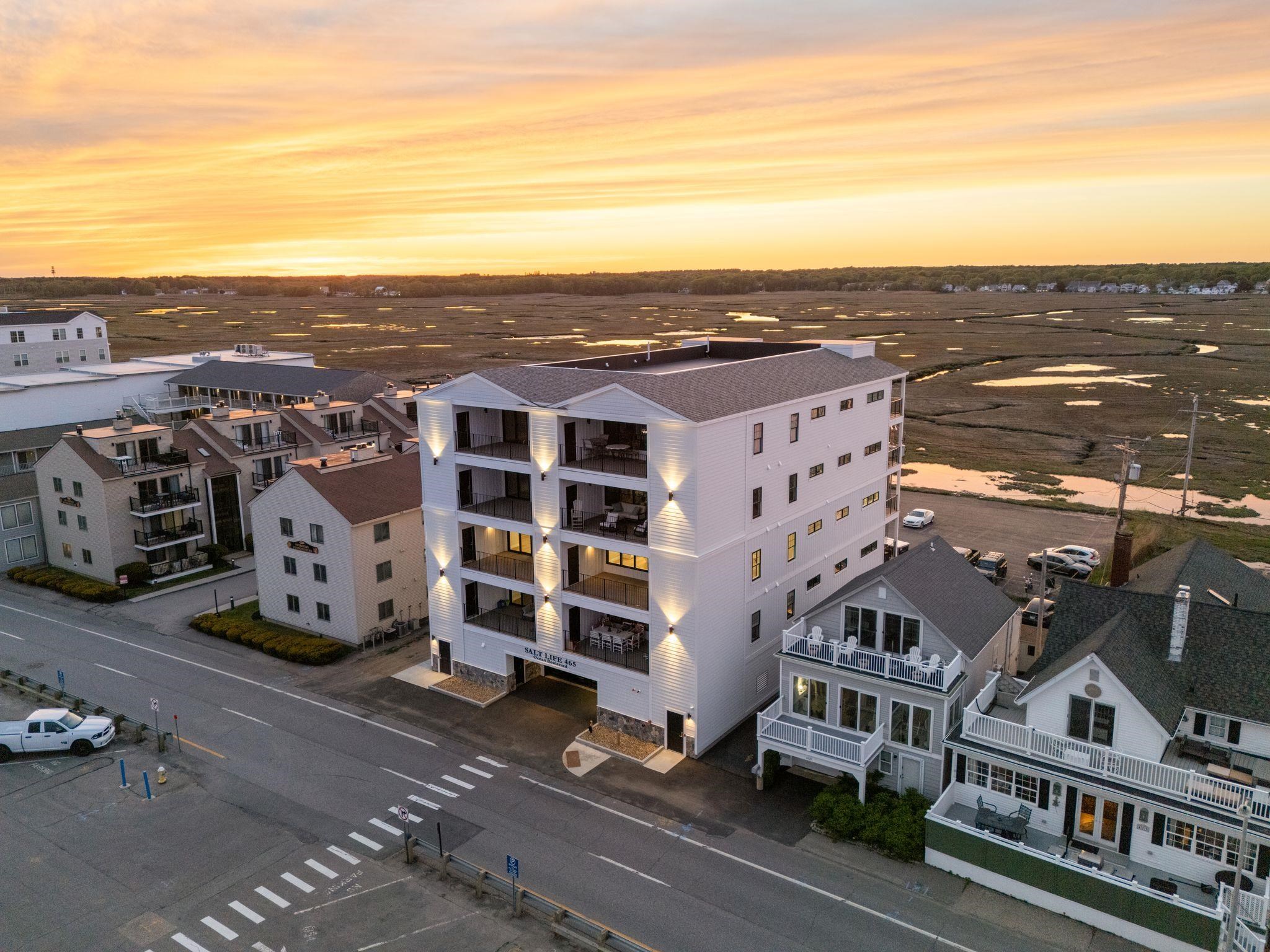 465 Ocean Boulevard Property Photo 1