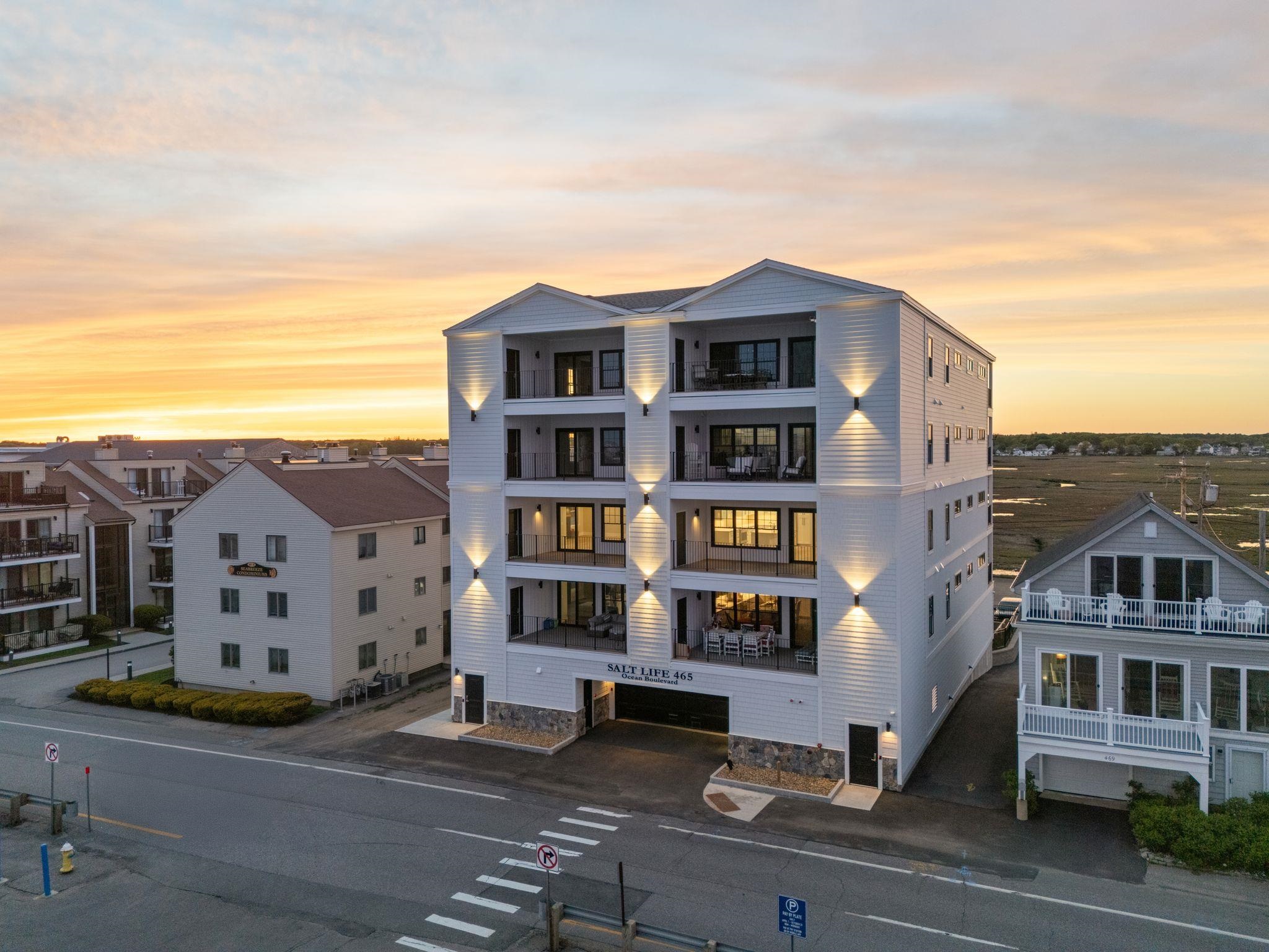 465 Ocean Boulevard Property Photo 4