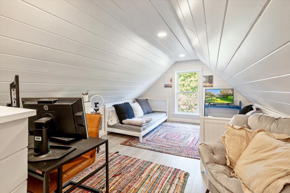 38 Smith Street Property Photo 49