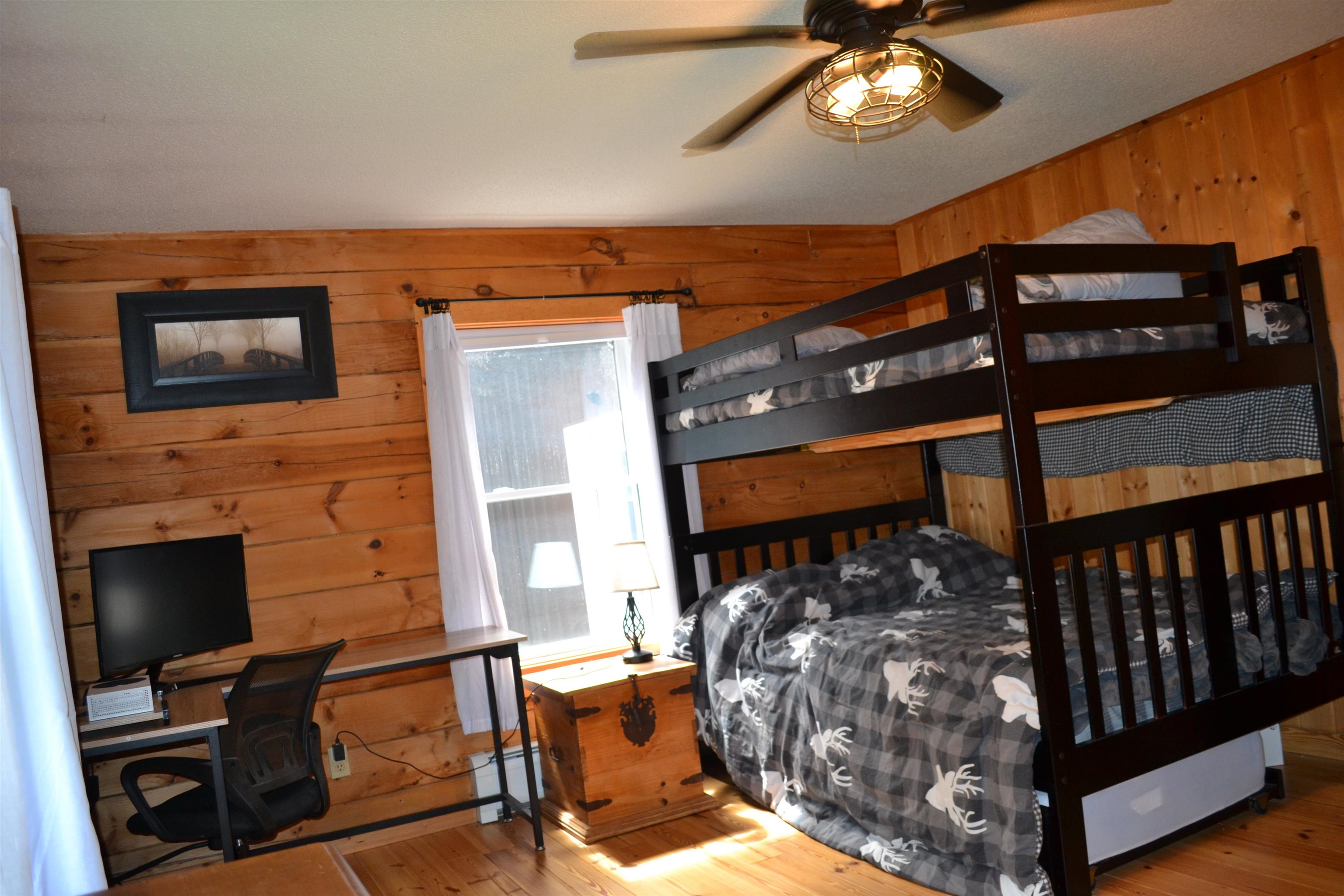 1688 Vt Route 5a Property Photo 20