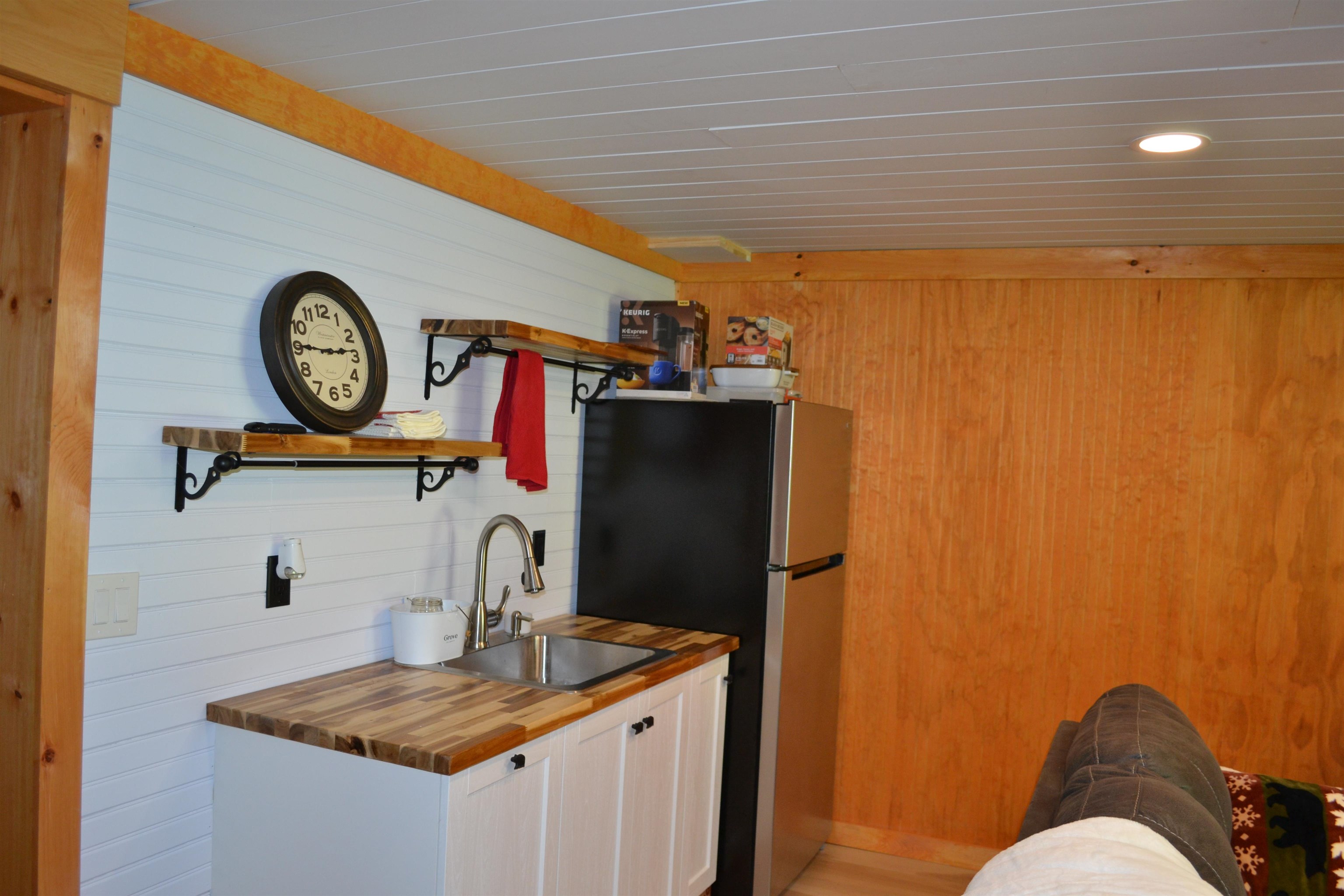 1688 Vt Route 5a Property Photo 27