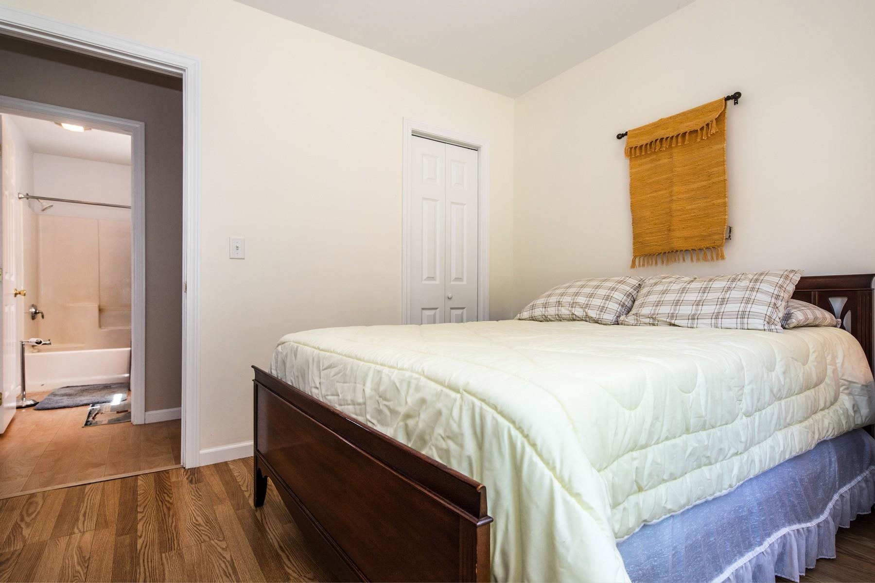 558 Burr Pond Road Property Photo 13