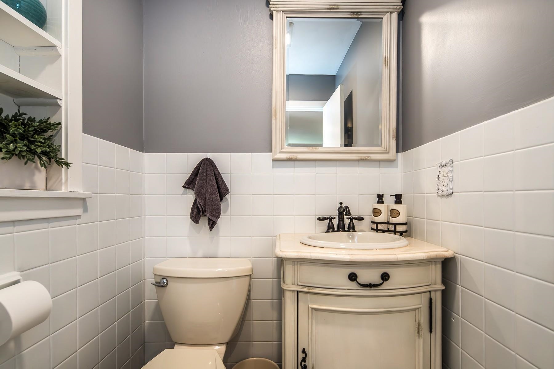 742 Rte 7b-central Property Photo 35