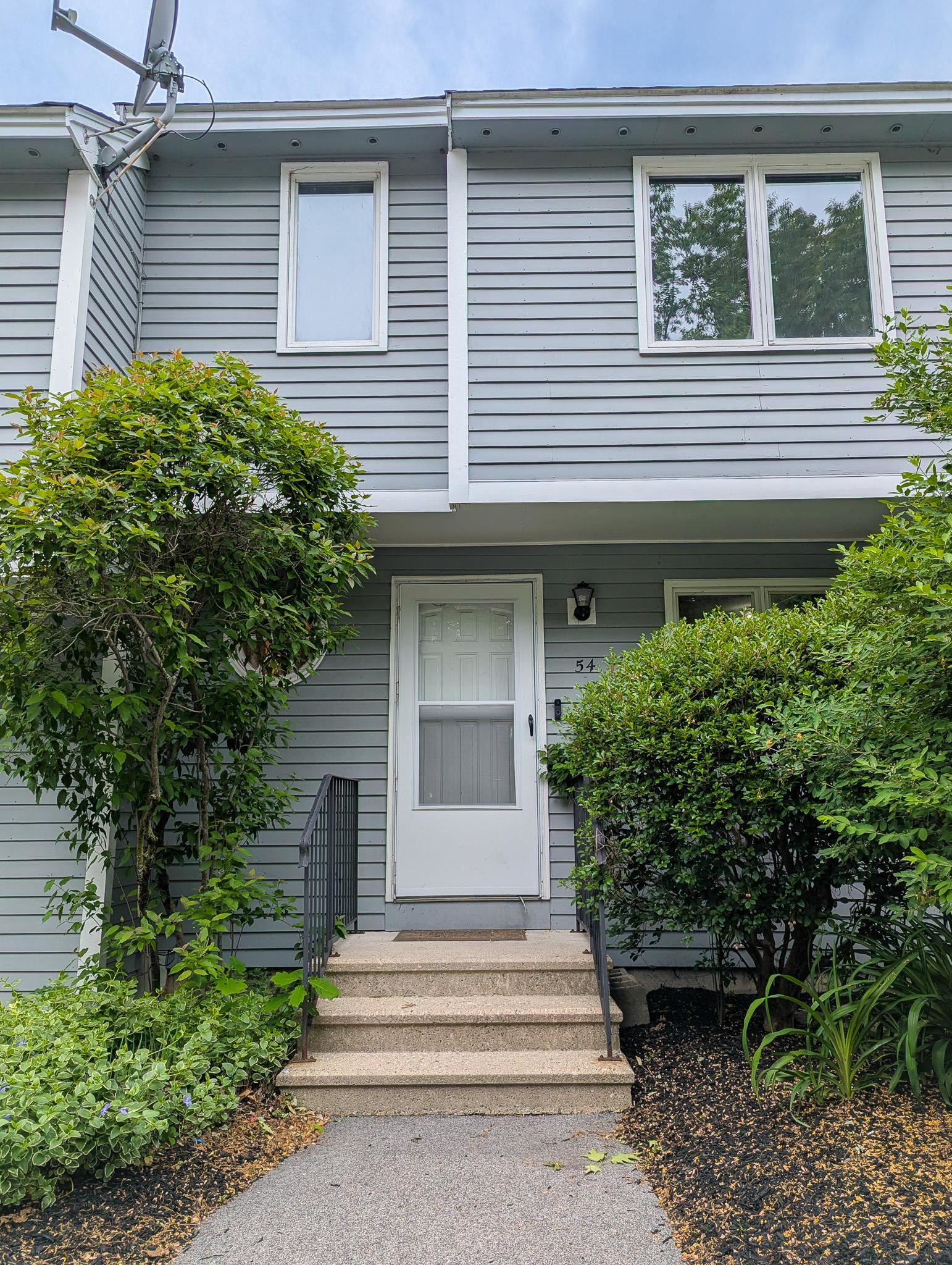 54 Merrimack Drive Property Photo 2