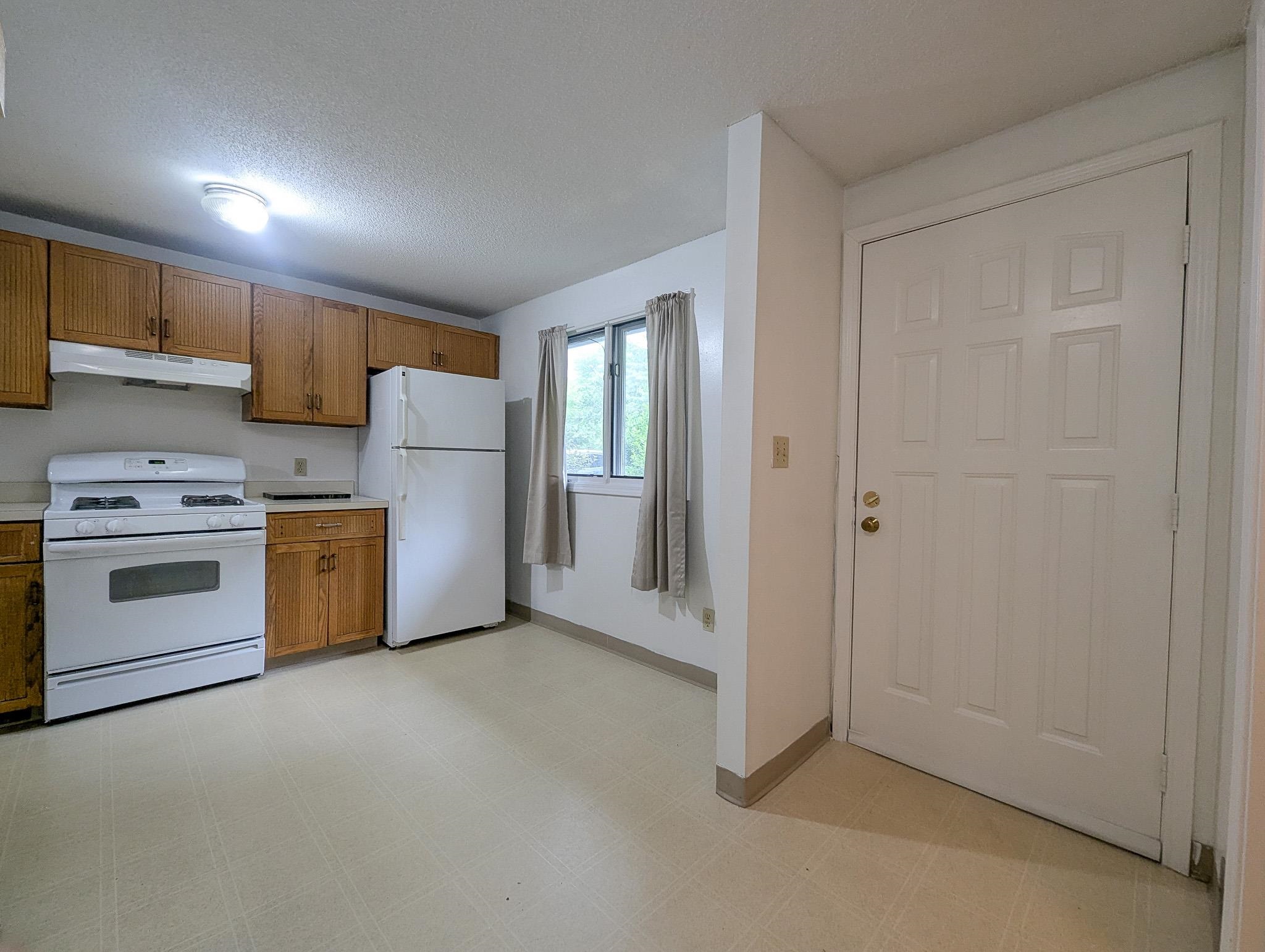 54 Merrimack Drive Property Photo 4