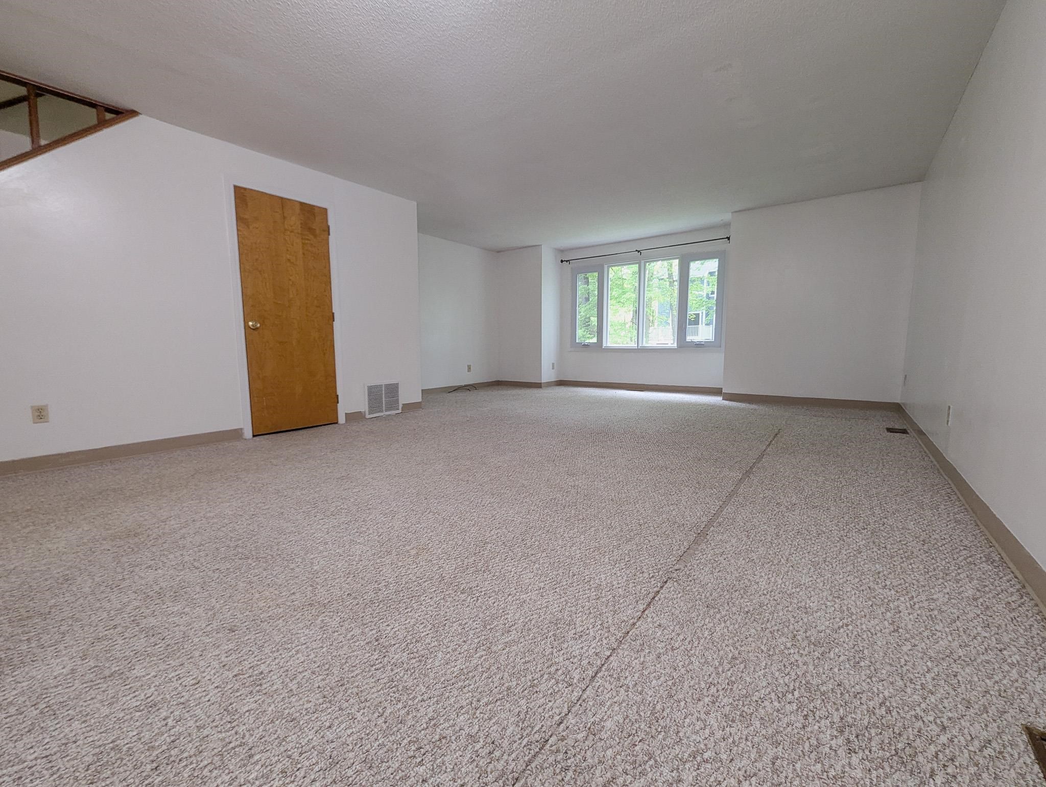 54 Merrimack Drive Property Photo 13