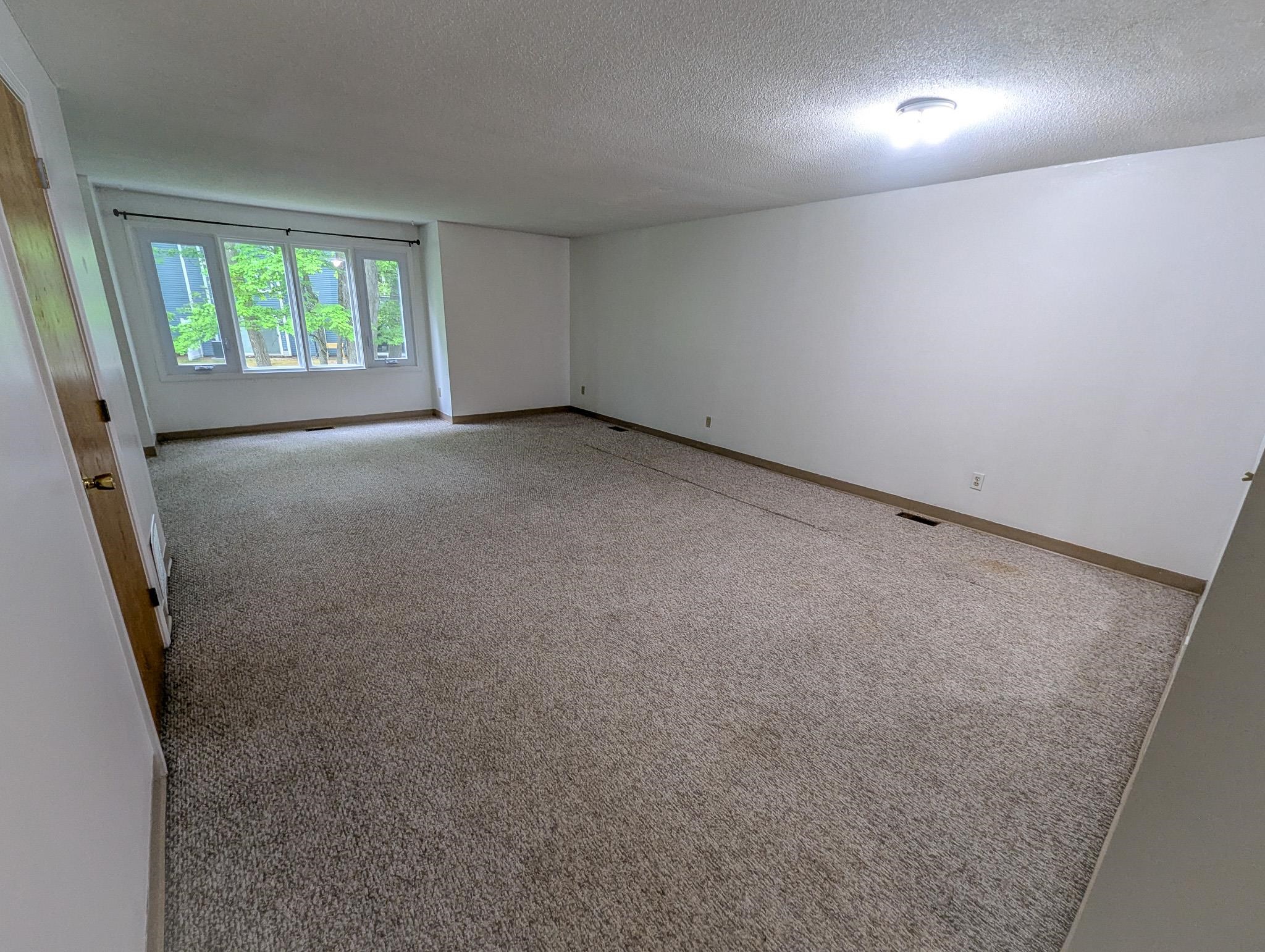 54 Merrimack Drive Property Photo 21