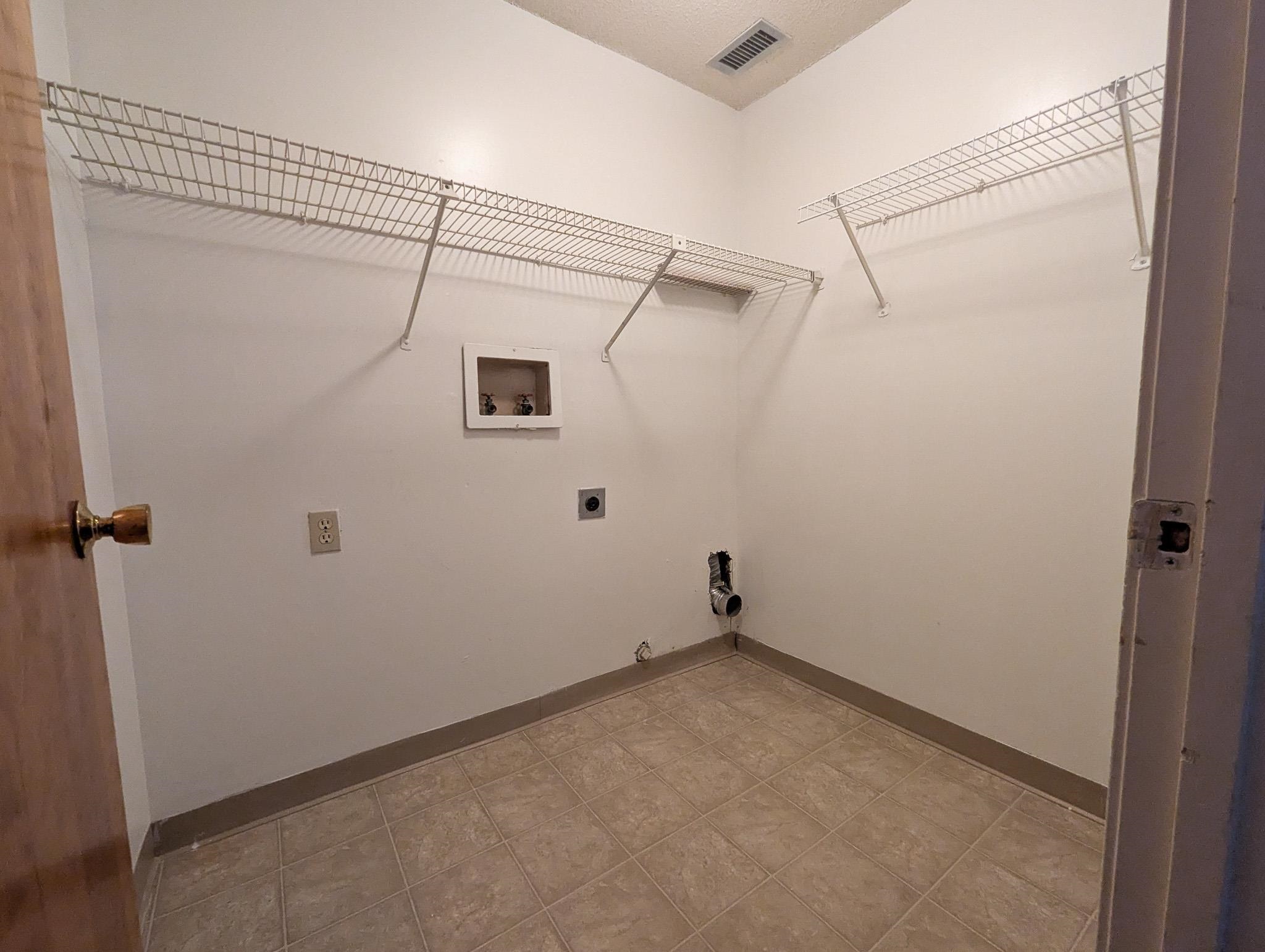 54 Merrimack Drive Property Photo 32