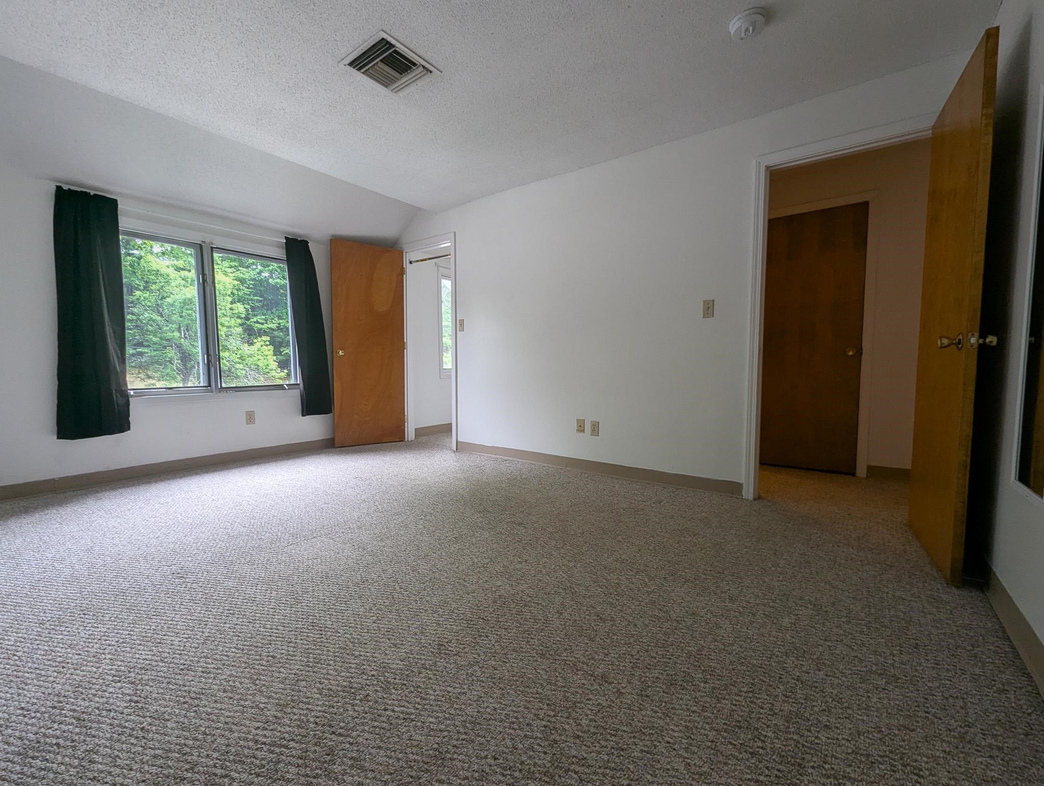 54 Merrimack Drive Property Photo 34