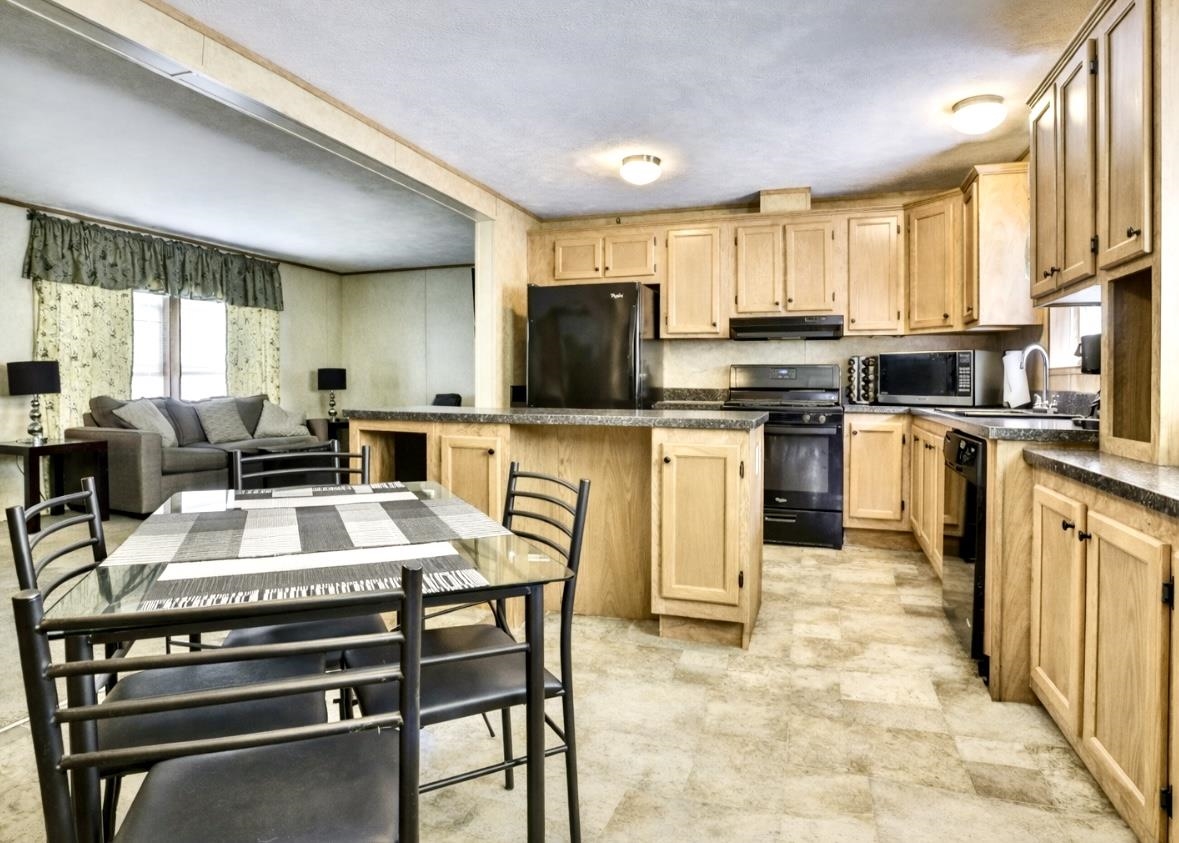 7 Pearl Court Property Photo 7