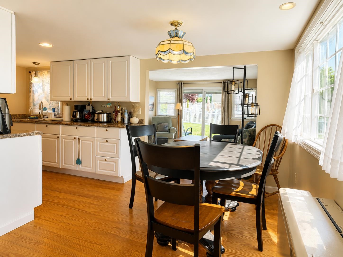 6 Willow Lane Property Photo 5