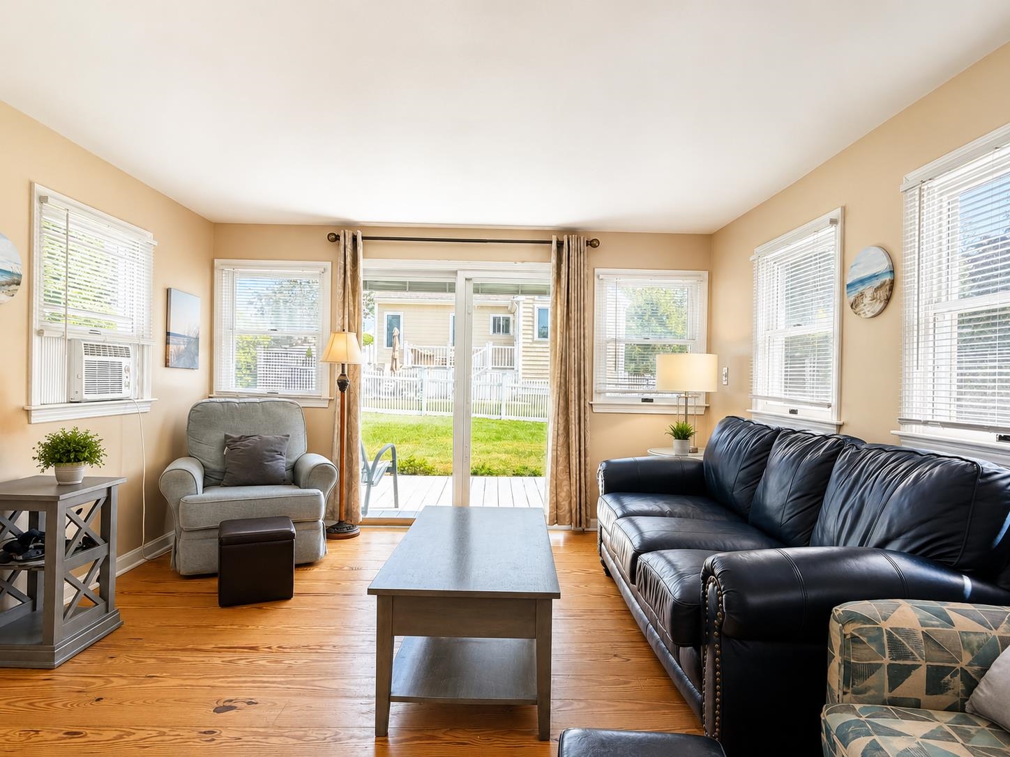 6 Willow Lane Property Photo 8