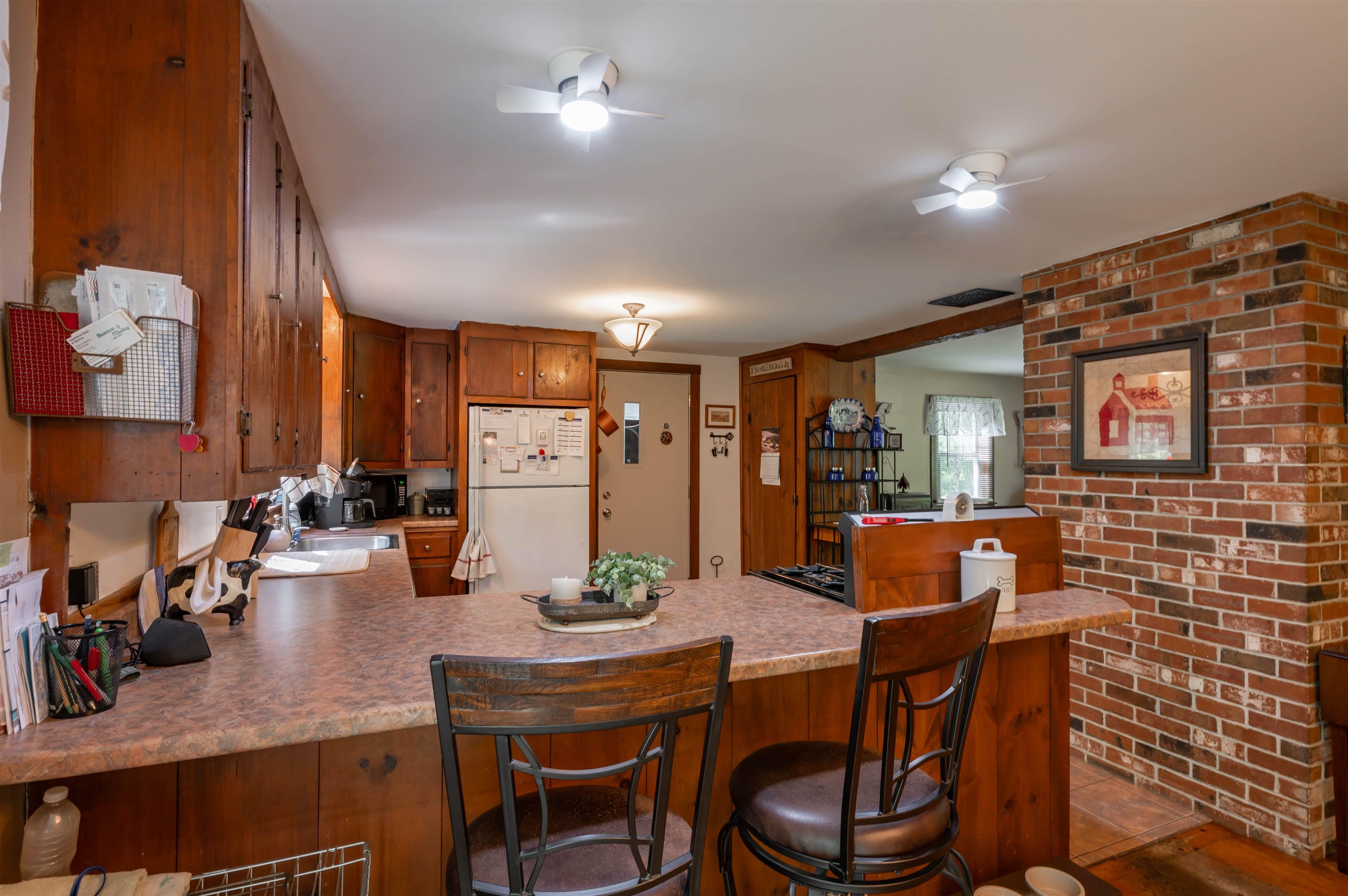 186 Old Bennington Road Property Photo 8