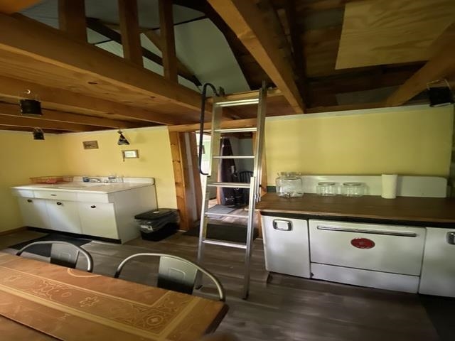 1440 Stevens Road Property Photo 11