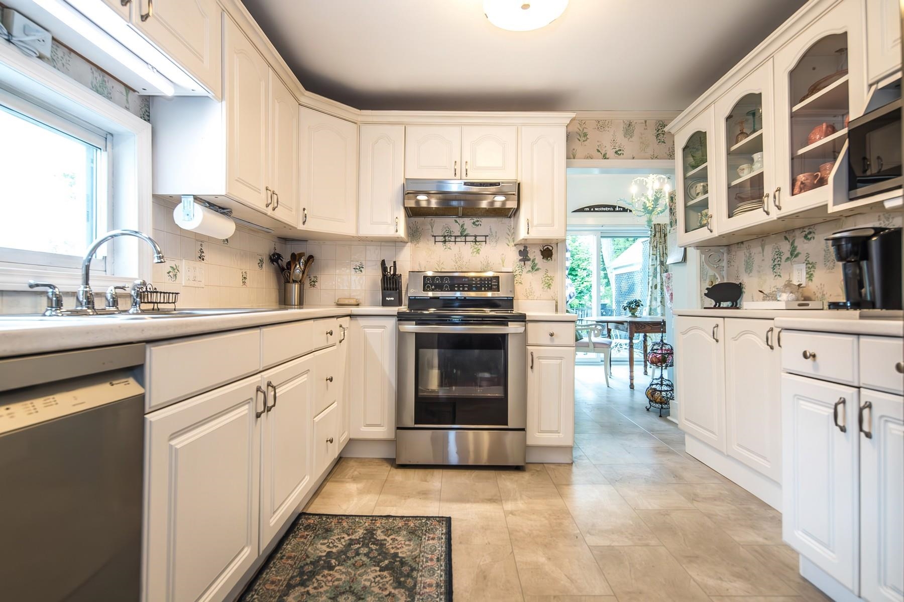 13 Kendall Avenue Property Photo 18