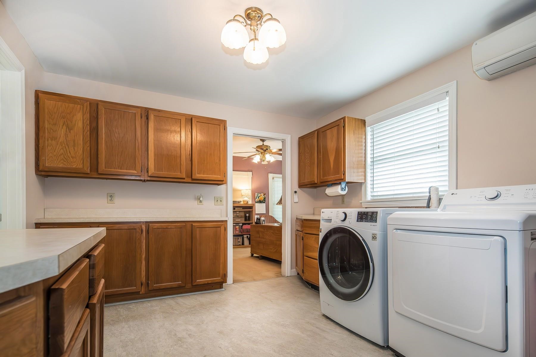 13 Kendall Avenue Property Photo 35